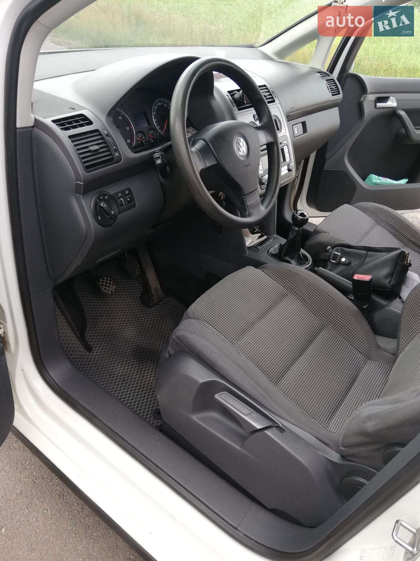 Volkswagen Touran 2007 VIN WVGZZZ1TZ7W047981 фото оголошення 9 з 15