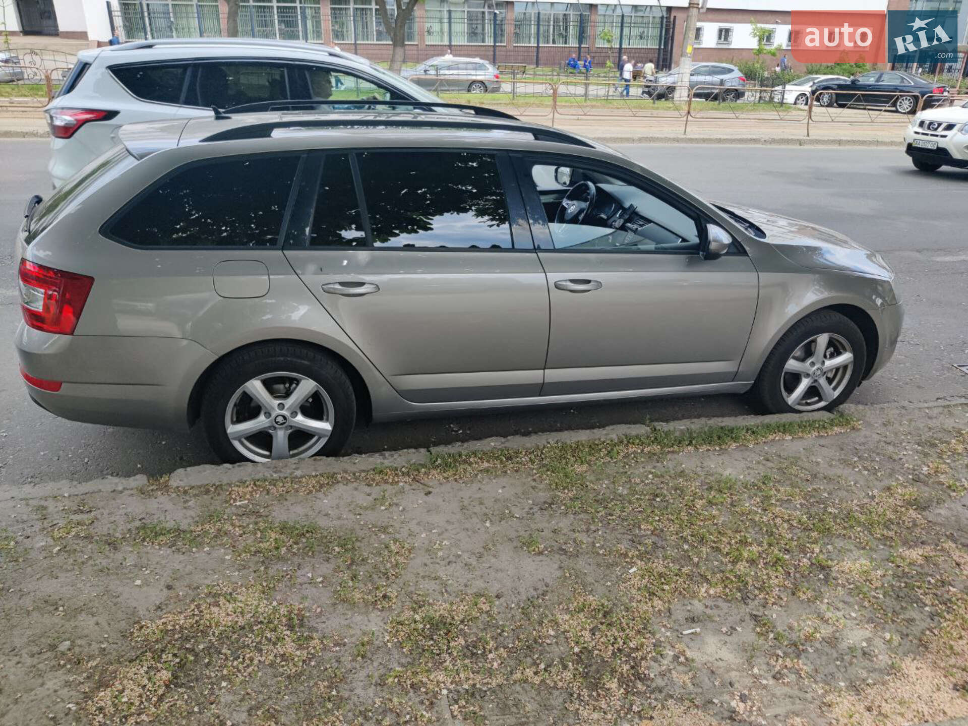 Skoda Octavia 2014 VIN TMBJJ9NE3E0142425 фото оголошення 15 з 16