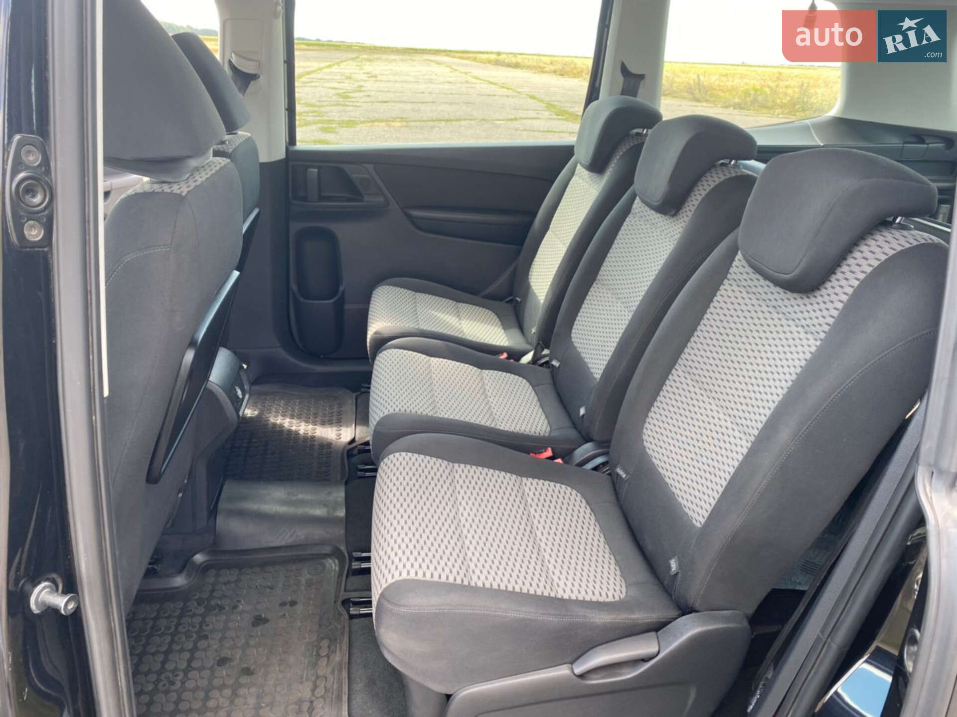 Volkswagen Sharan 2011 VIN WVWZZZ7NZBV005699 фото оголошення 17 з 17