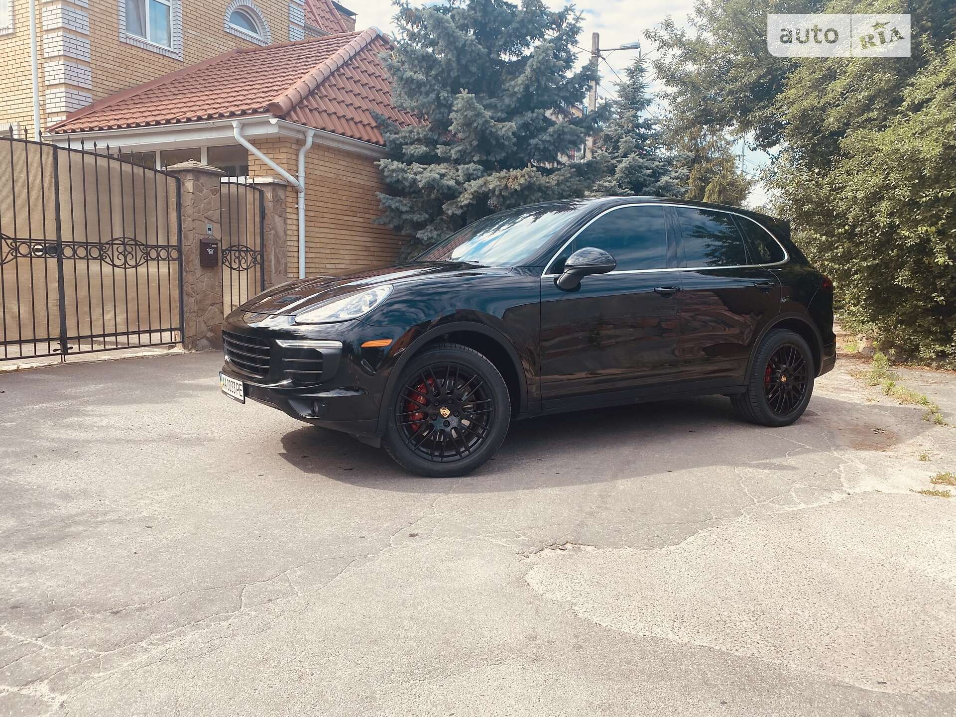 Porsche Cayenne 2015 VIN WP1AA2A28GLA04107 фото оголошення 4 з 18