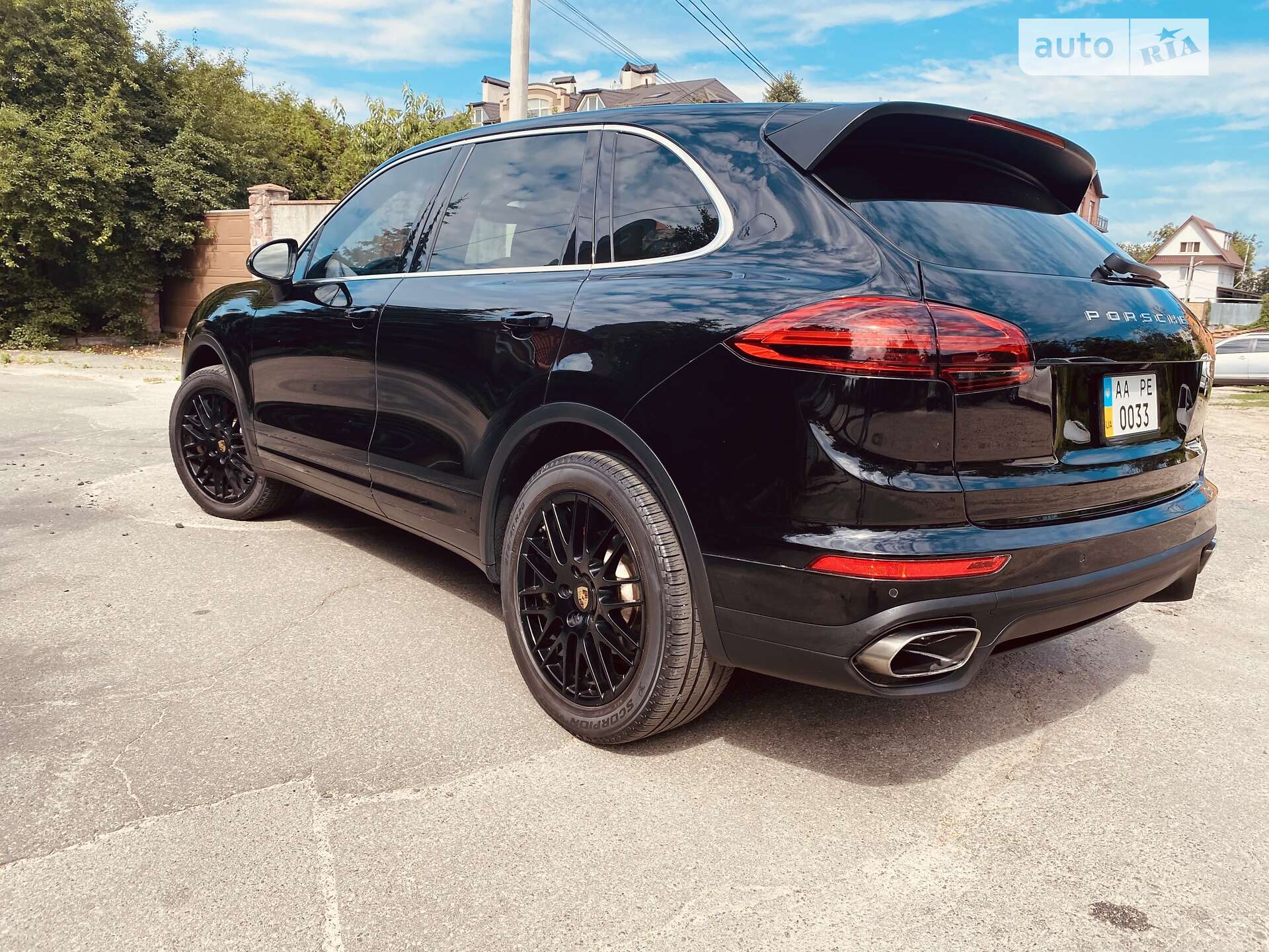 Porsche Cayenne 2015 VIN WP1AA2A28GLA04107 фото оголошення 10 з 18