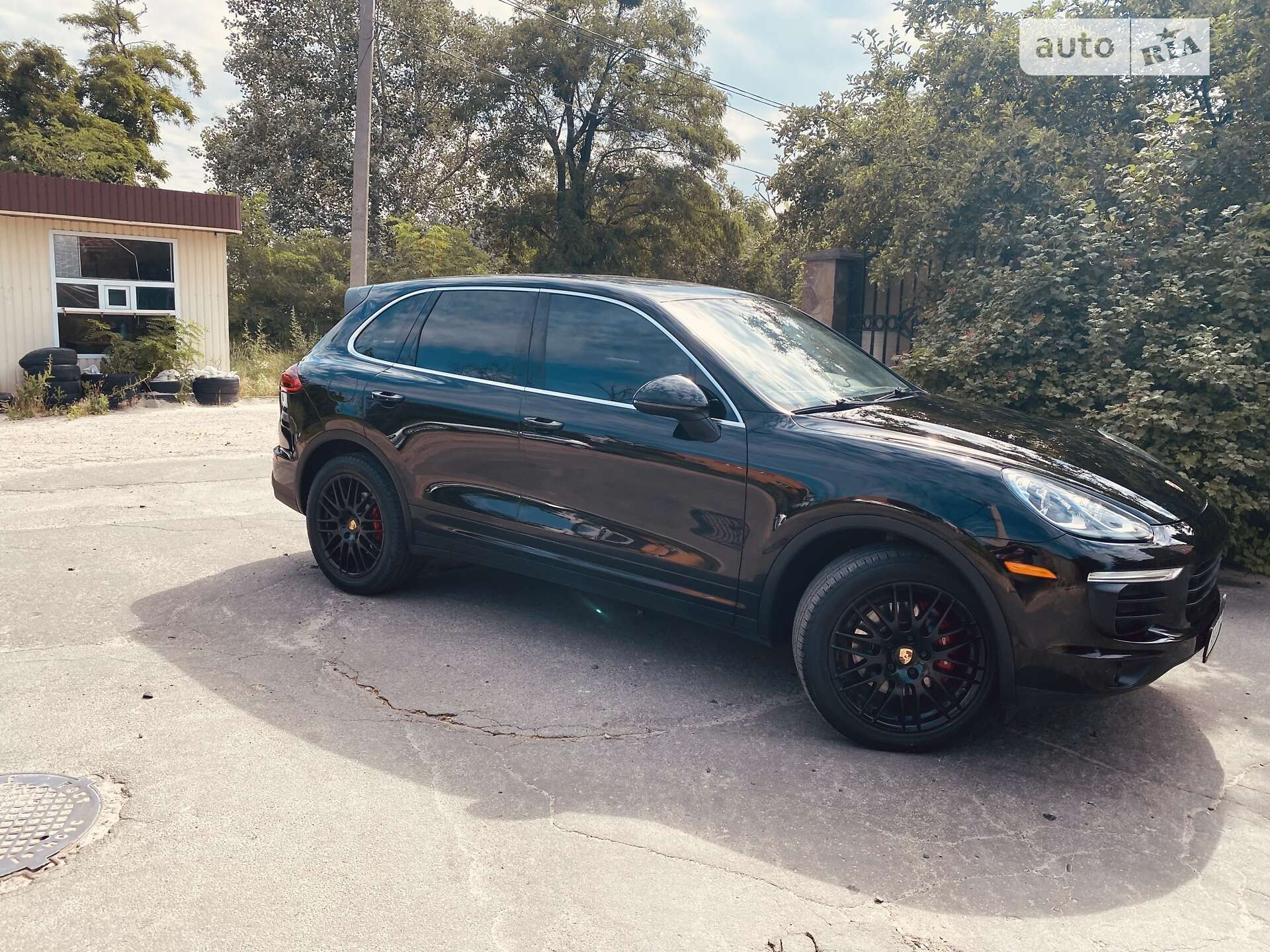 Porsche Cayenne 2015 VIN WP1AA2A28GLA04107 фото оголошення 14 з 18