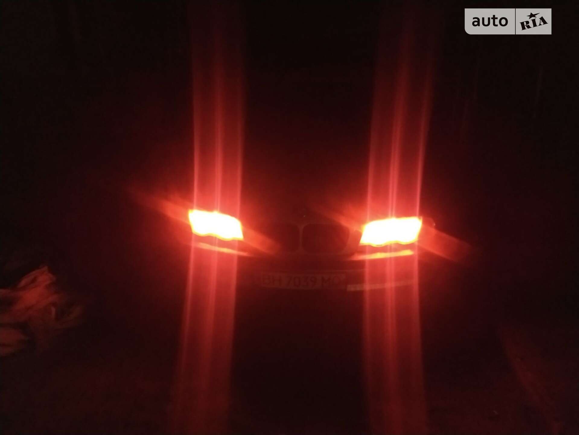 BMW 3 Series 2001 VIN WBAAL110X0AX46656 фото оголошення 3 з 5