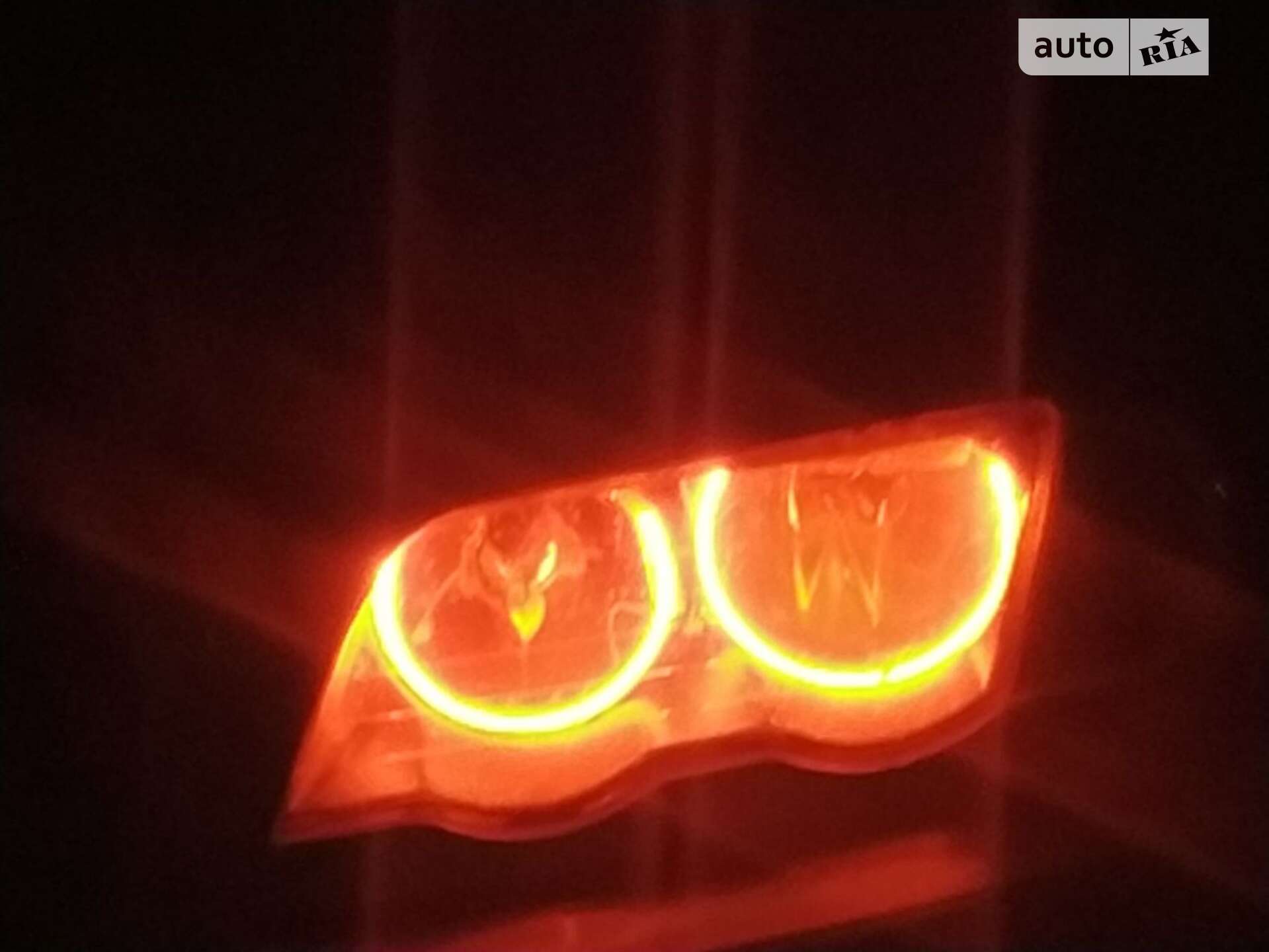 BMW 3 Series 2001 VIN WBAAL110X0AX46656 фото оголошення 2 з 5