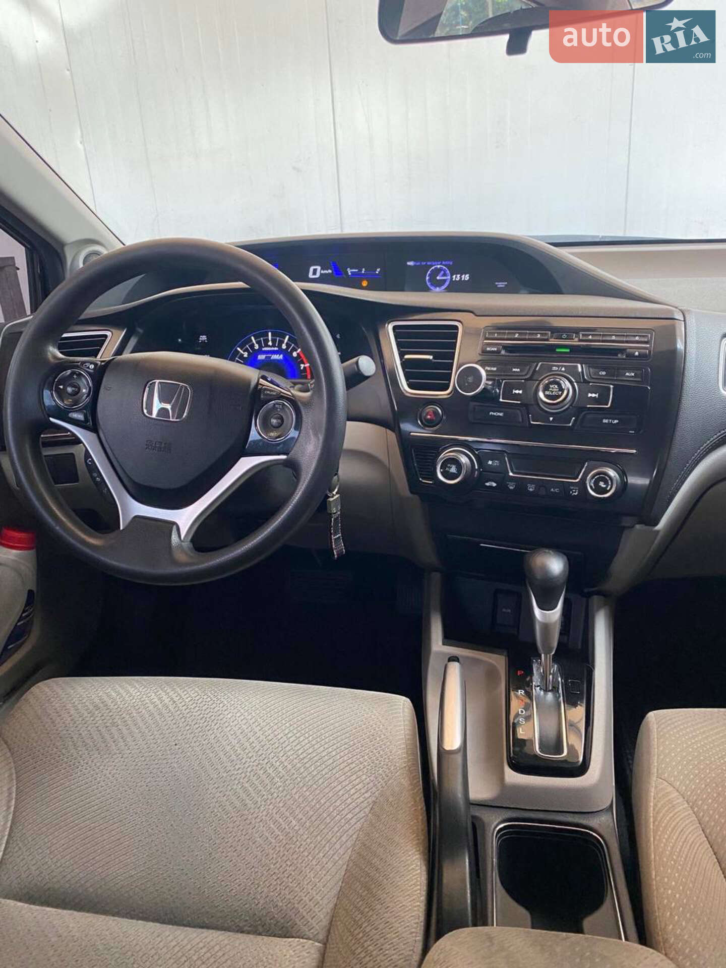 Honda Civic 2013 VIN 19XFB4F22DE001457 фото оголошення 14 з 21