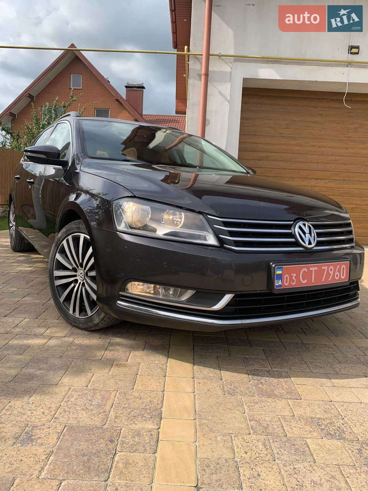 Volkswagen Passat 2011 VIN WVWZZZ3CZBE352013 фото оголошення 3 з 21