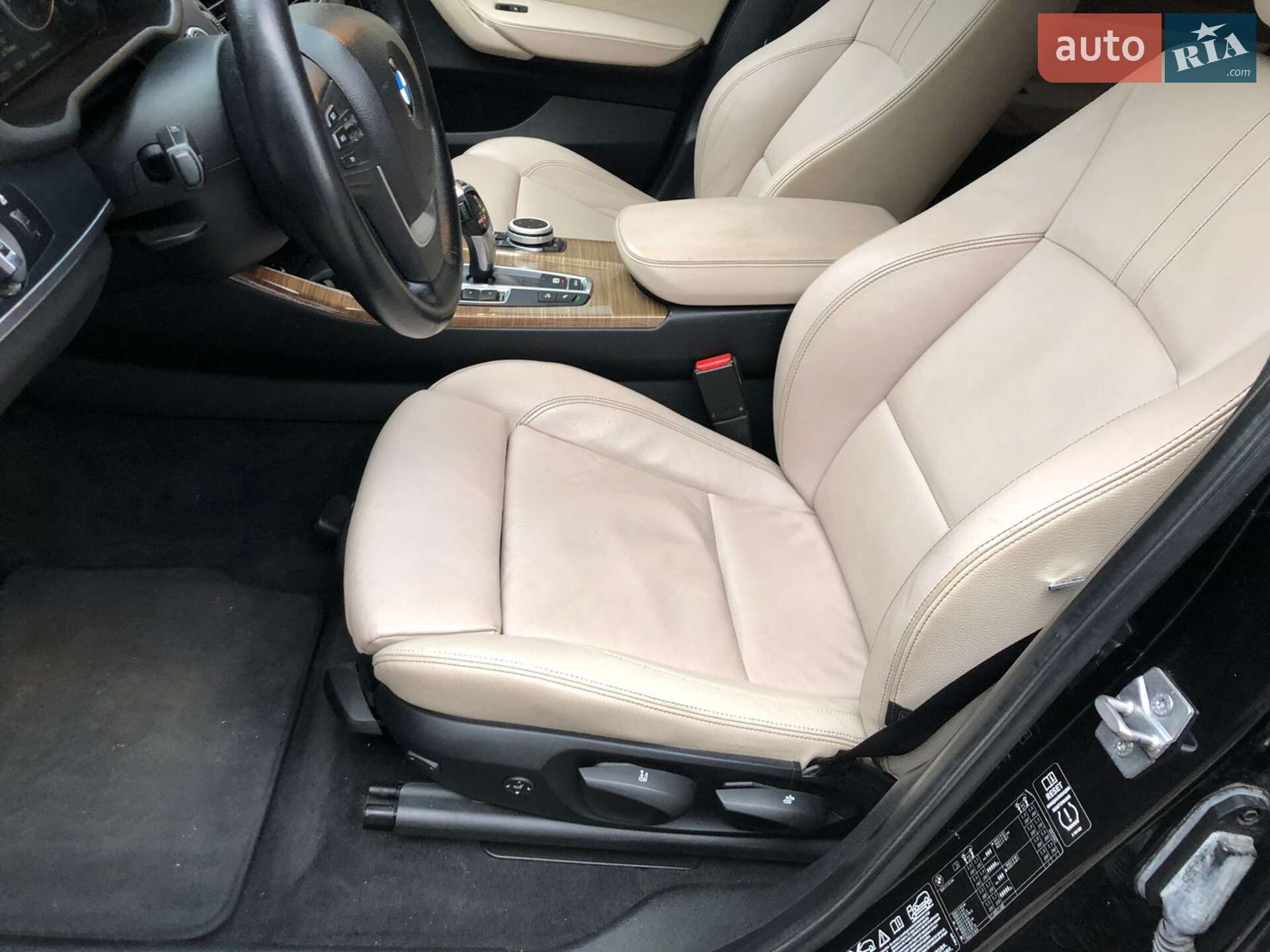 BMW X3 2011 VIN WBAWY51060L873598 фото оголошення 28 з 40