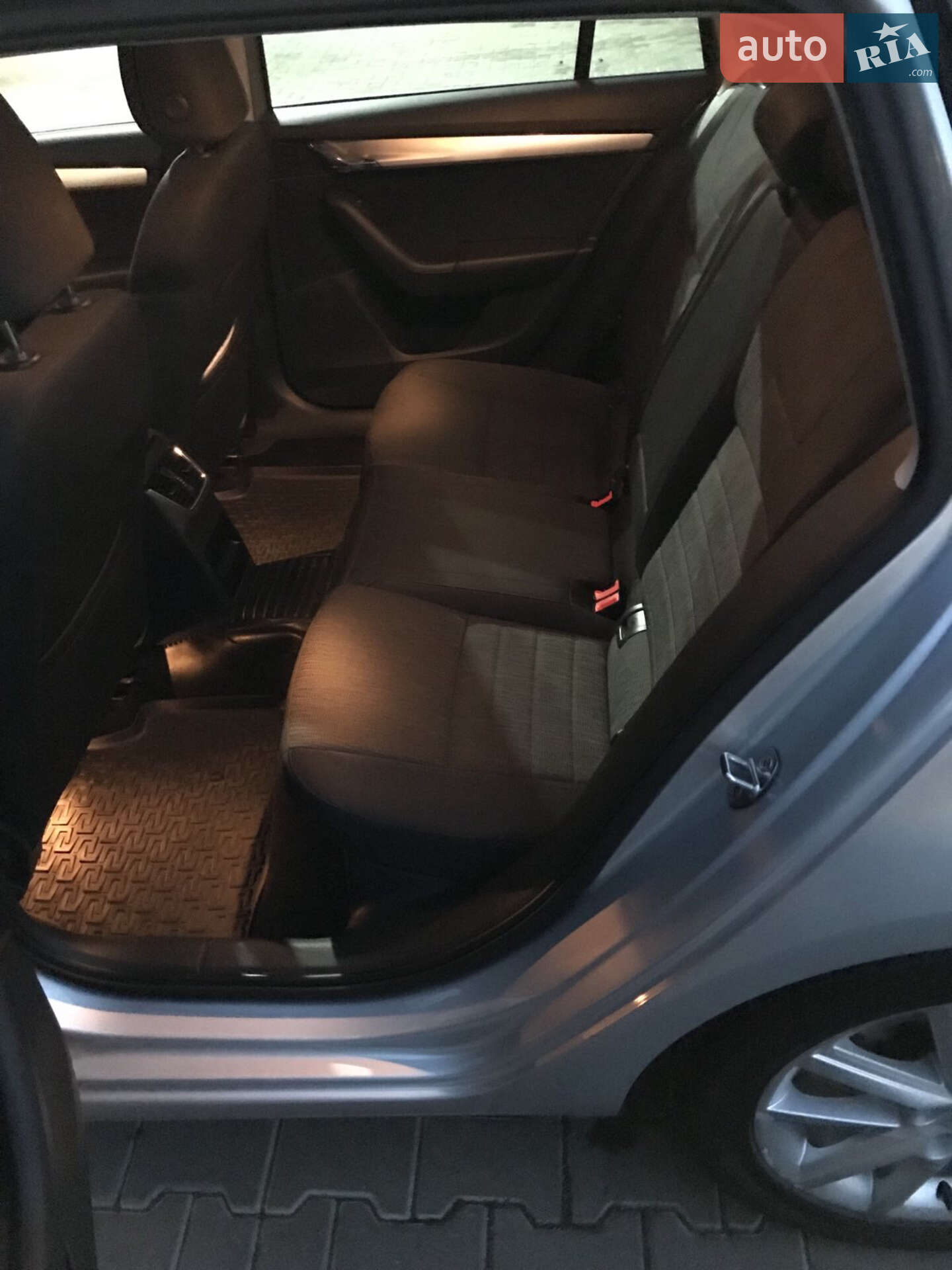 Skoda Octavia 2014 VIN TMBJJ6NE7F0109606 фото оголошення 39 з 49