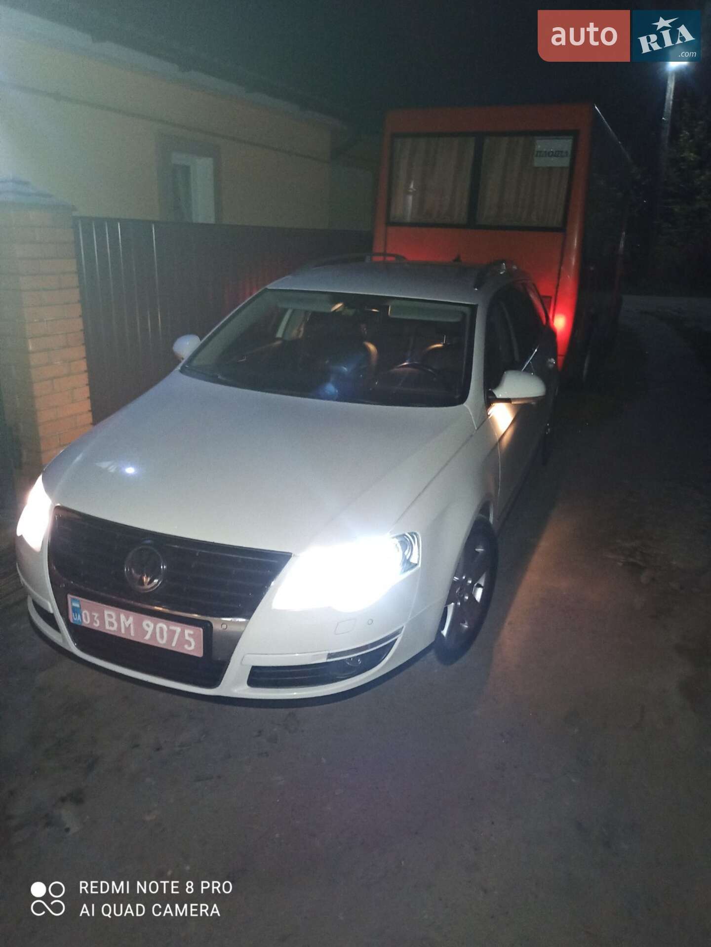 Volkswagen Passat 2010 VIN WVWZZZ3CZAE156439 фото оголошення 2 з 12