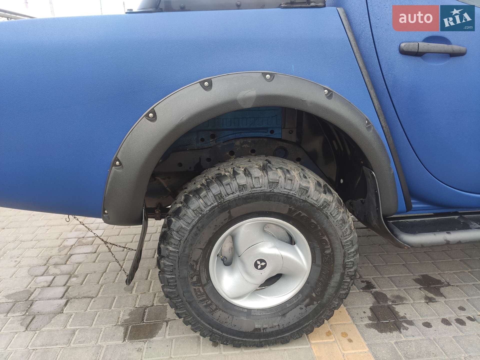 Mitsubishi L 200 2007 VIN MMBJNKB908D003580 фото оголошення 10 з 37