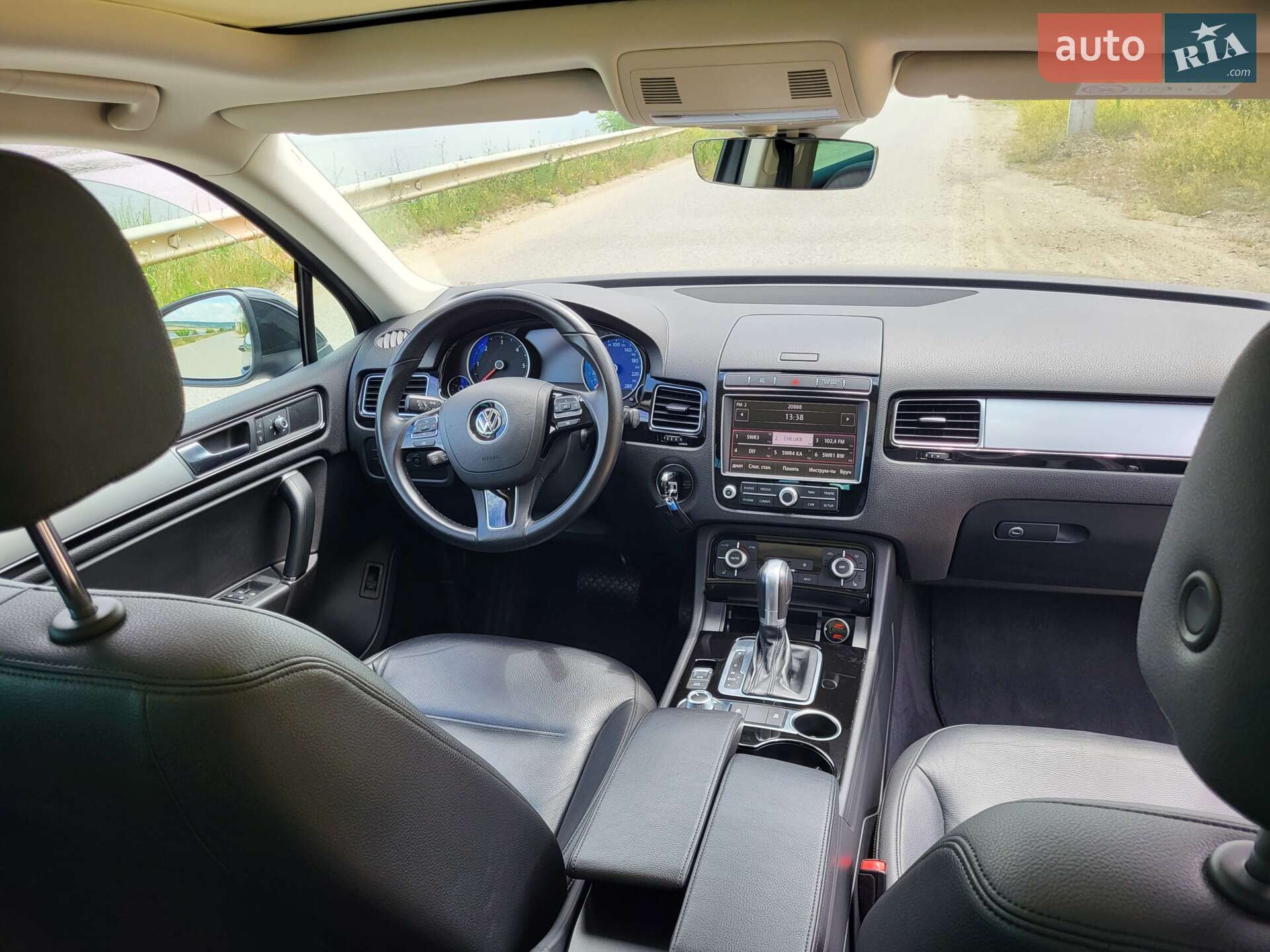 Volkswagen Touareg 2017 VIN WVGZZZ7PZHD035379 фото оголошення 11 з 24