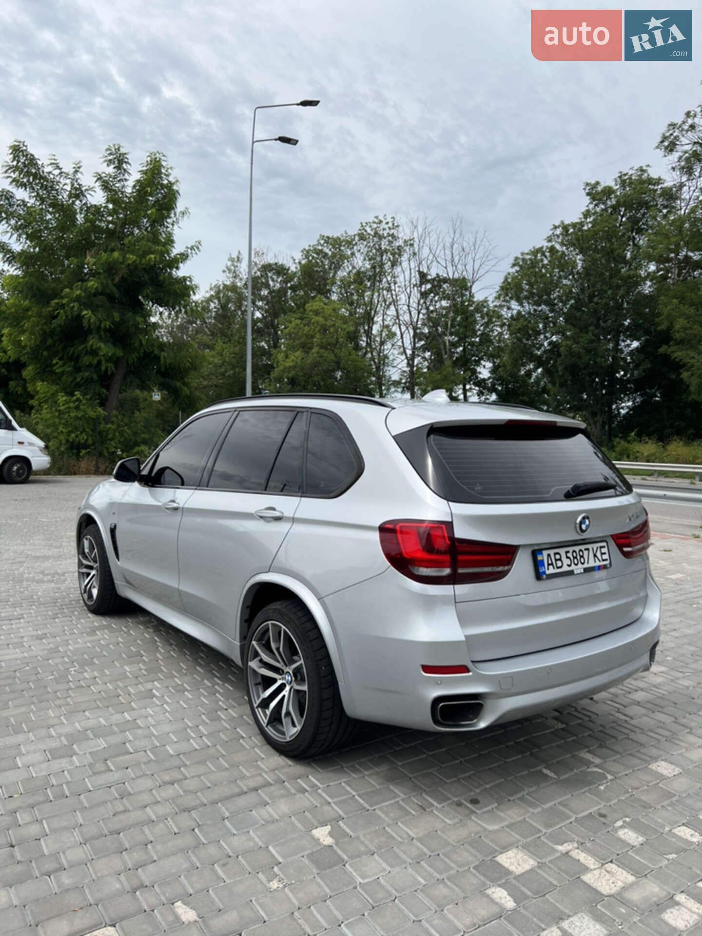 BMW X5 2016 VIN WBALS010300T83225 фото оголошення 28 з 83