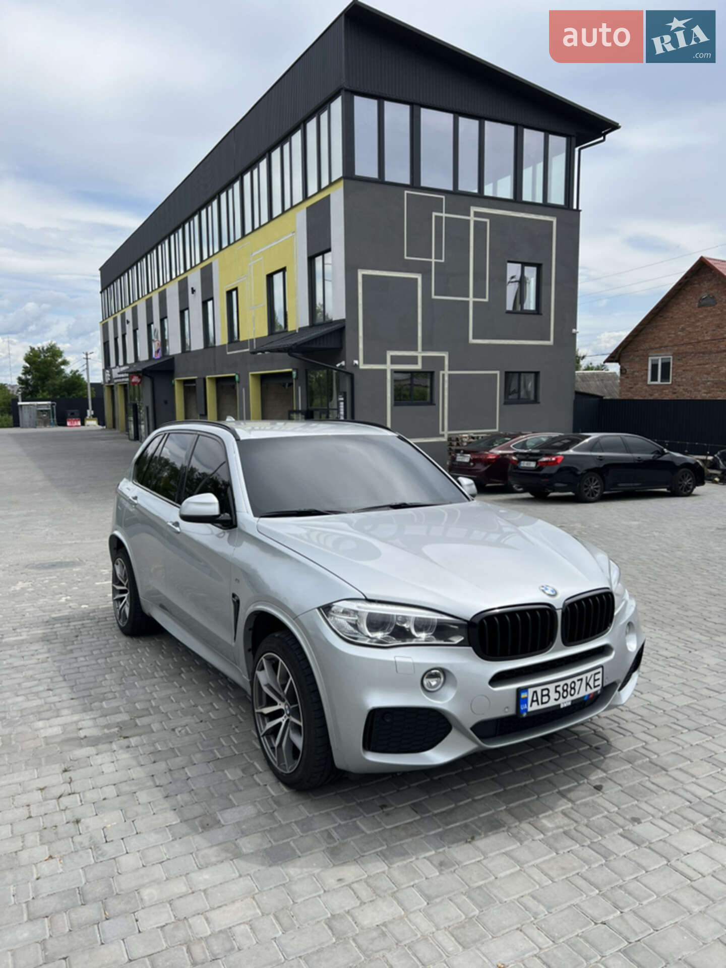 BMW X5 2016 VIN WBALS010300T83225 фото оголошення 3 з 83
