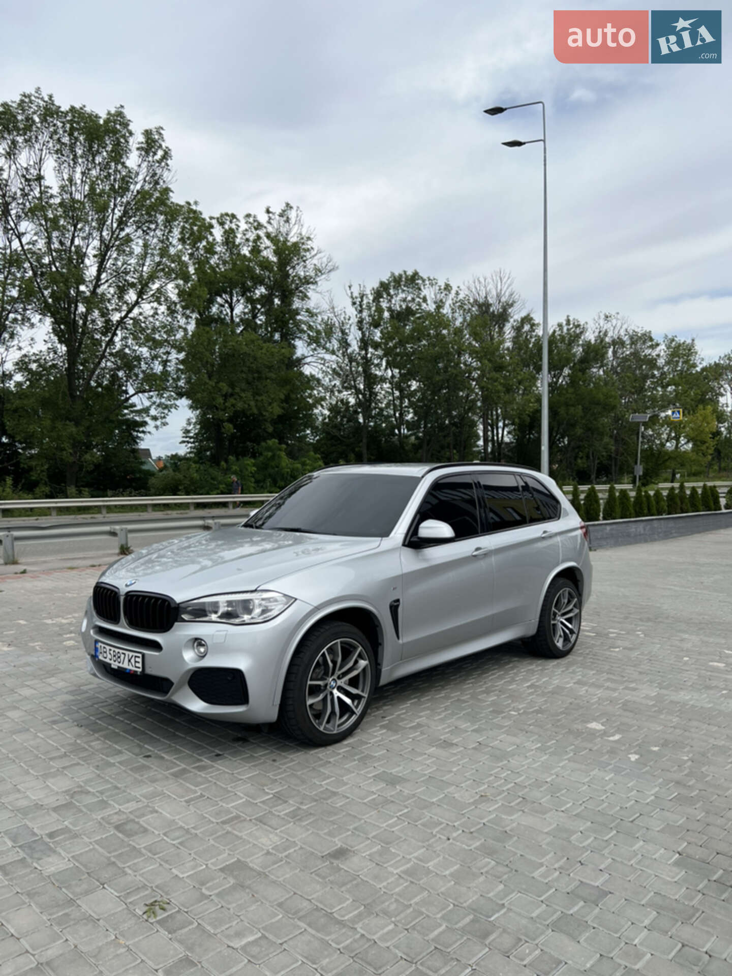 BMW X5 2016 VIN WBALS010300T83225 фото оголошення 4 з 83