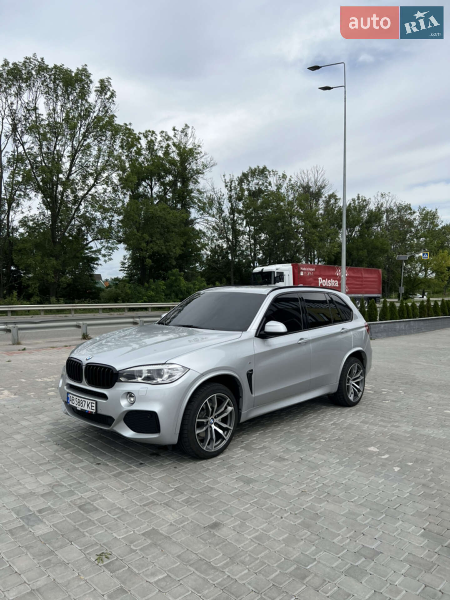 BMW X5 2016 VIN WBALS010300T83225 фото оголошення 5 з 83