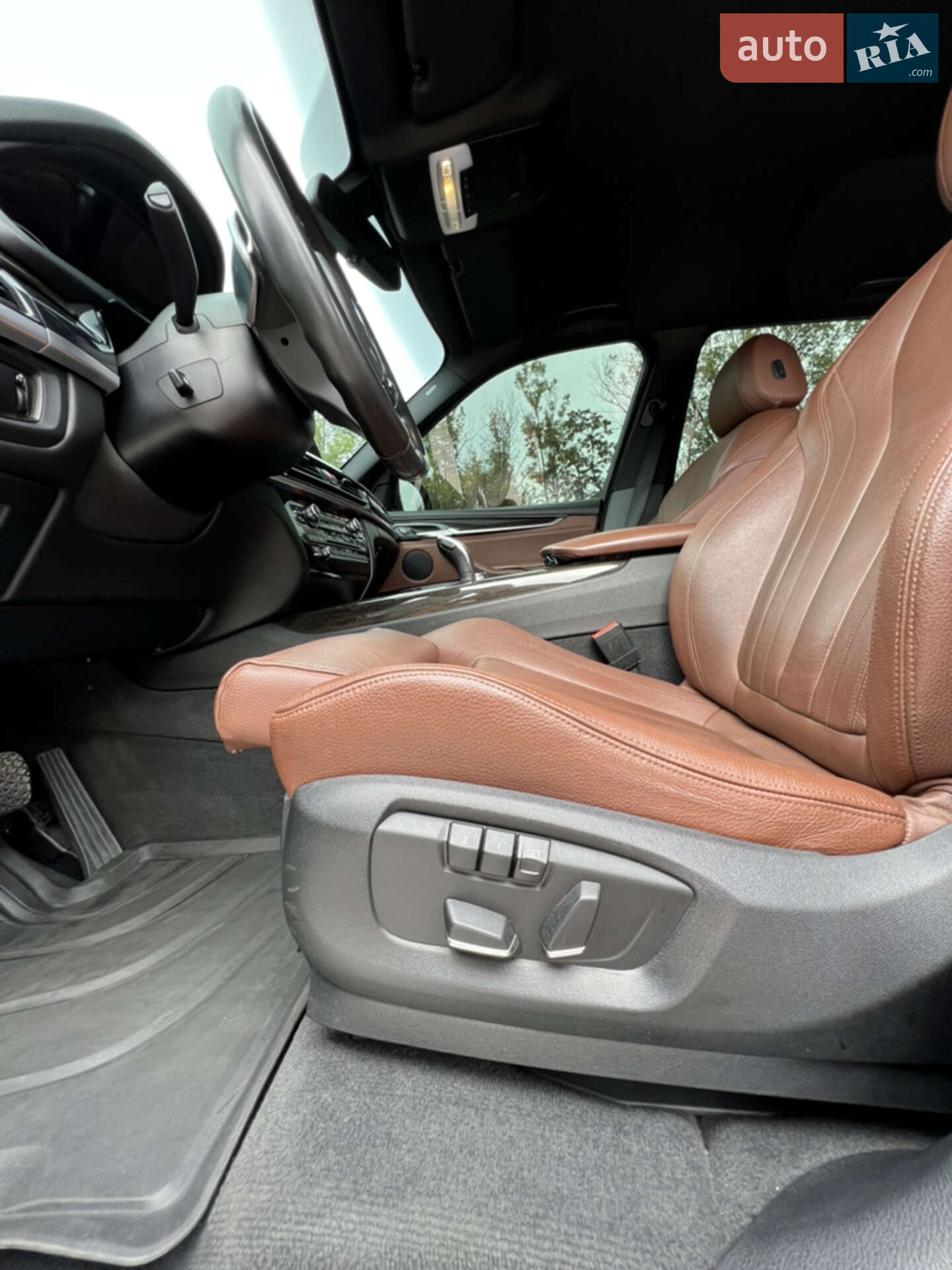 BMW X5 2016 VIN WBALS010300T83225 фото оголошення 37 з 83