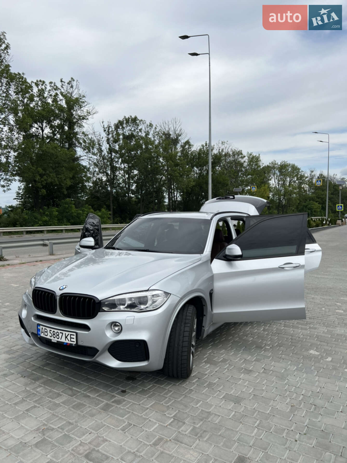 BMW X5 2016 VIN WBALS010300T83225 фото оголошення 10 з 83
