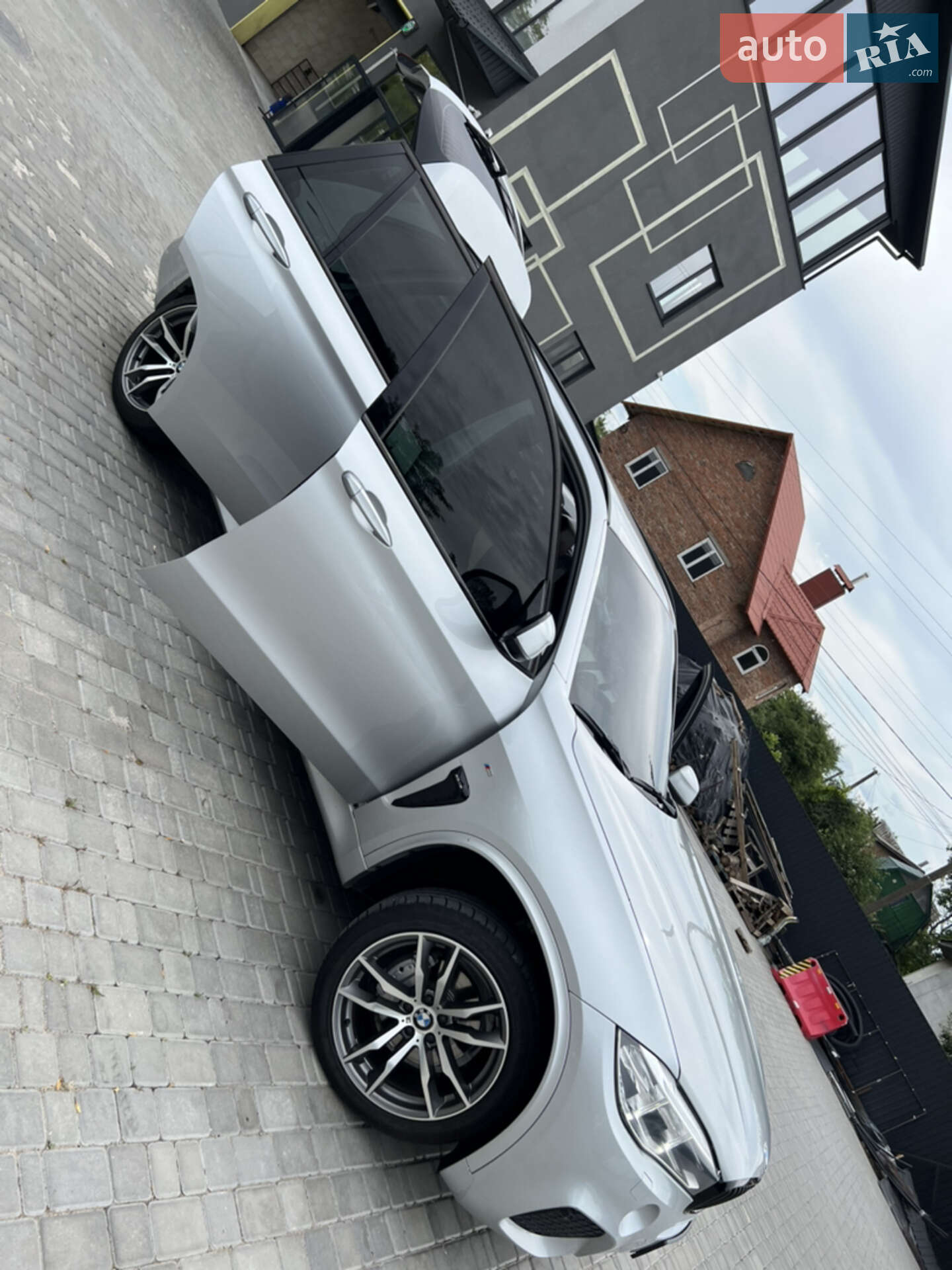 BMW X5 2016 VIN WBALS010300T83225 фото оголошення 24 з 83