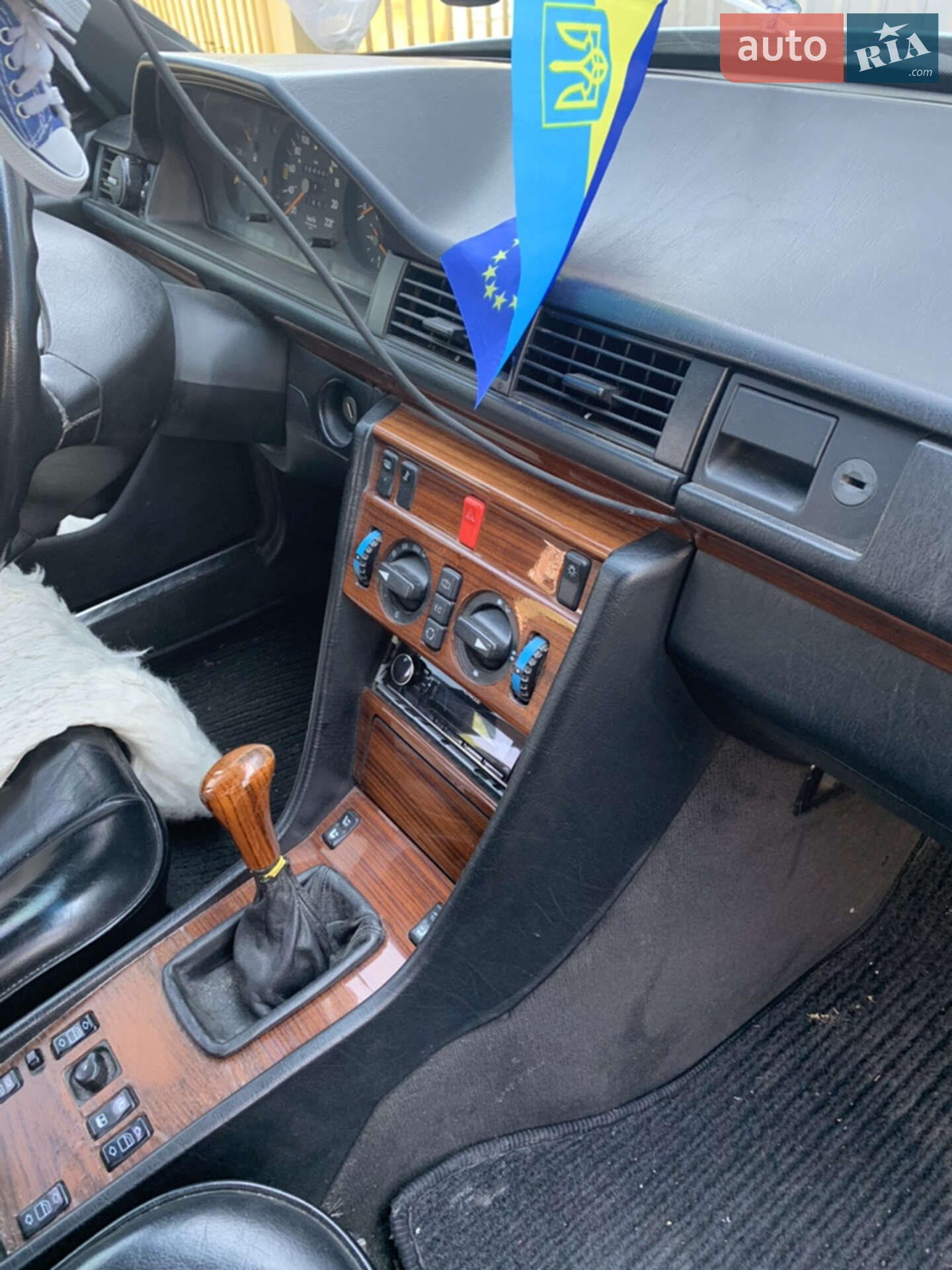 Mercedes-Benz E-Class 1995 VIN WDB1241311C023351 фото оголошення 5 з 16