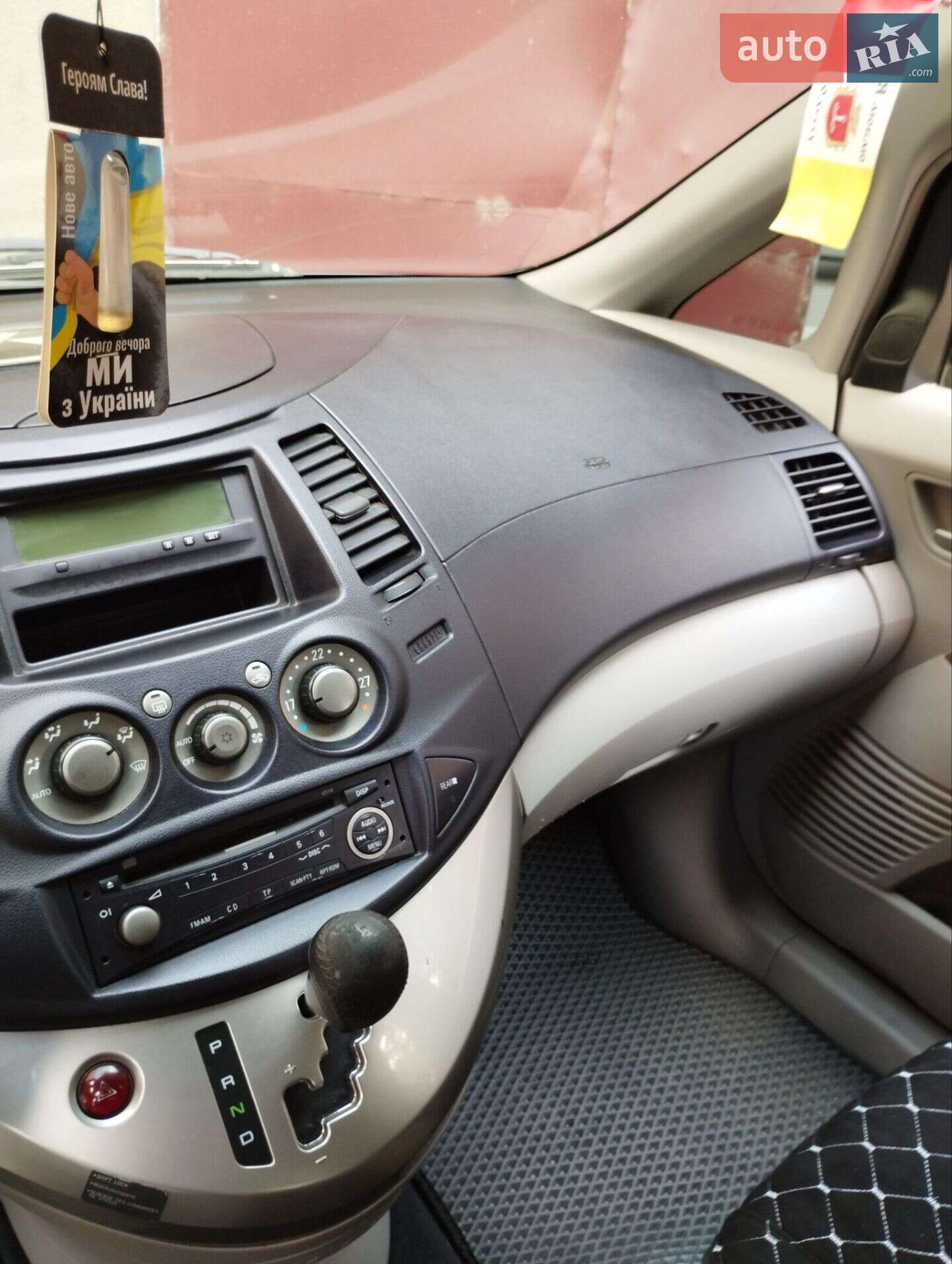 Mitsubishi Grandis 2004 VIN JMBLRNA4W4Z001831 фото оголошення 10 з 34