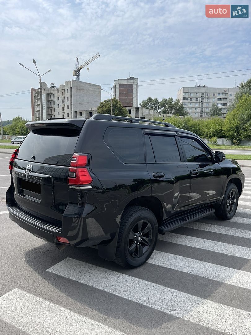 Toyota Land Cruiser Prado 2019 VIN JTEBU3FJ10K170768 фото оголошення 5 з 12