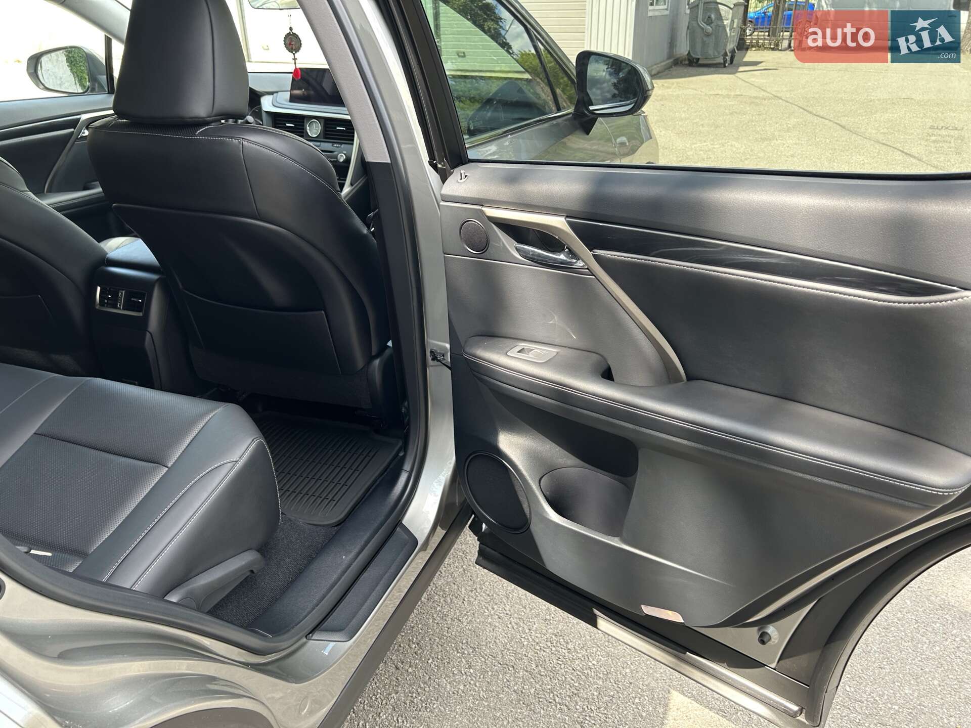Lexus RX 2022 VIN JTJBAMCA402183101 фото оголошення 12 з 34