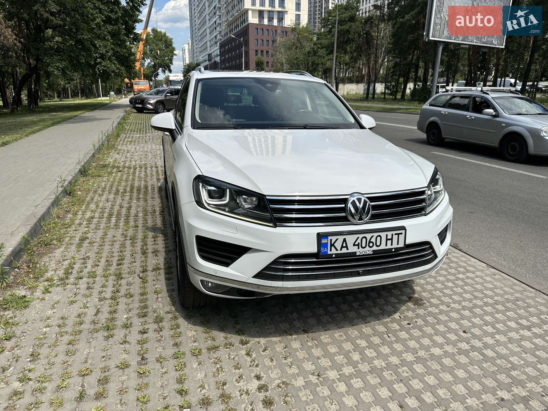 Volkswagen Touareg 2014 VIN WVGZZZ7PZFD000404 фото оголошення 7 з 24