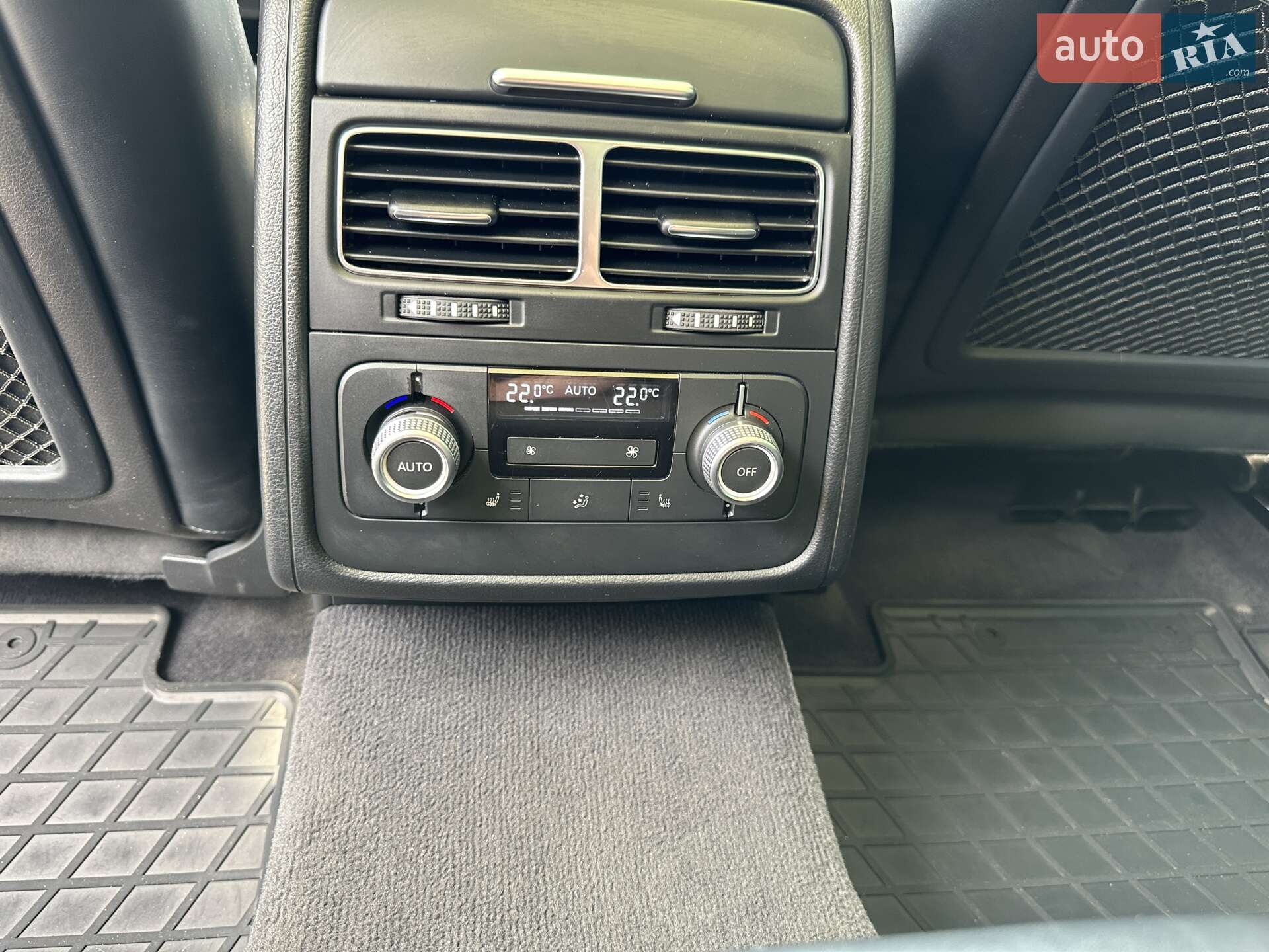 Volkswagen Touareg 2014 VIN WVGZZZ7PZFD000404 фото оголошення 15 з 24