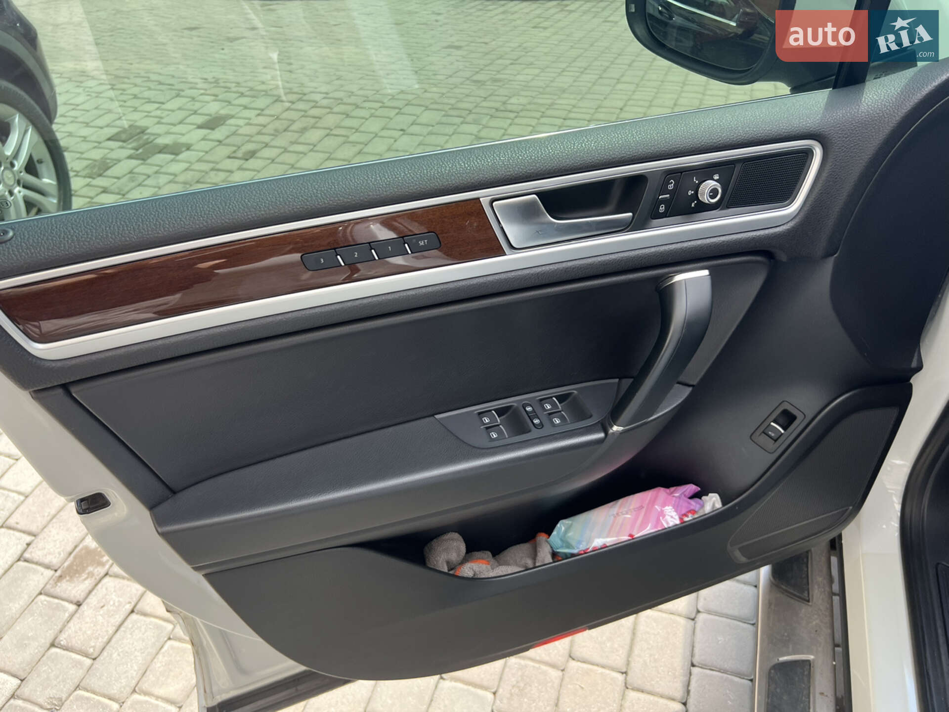 Volkswagen Touareg 2017 VIN WVGZZZ7PZHD036799 фото оголошення 7 з 7