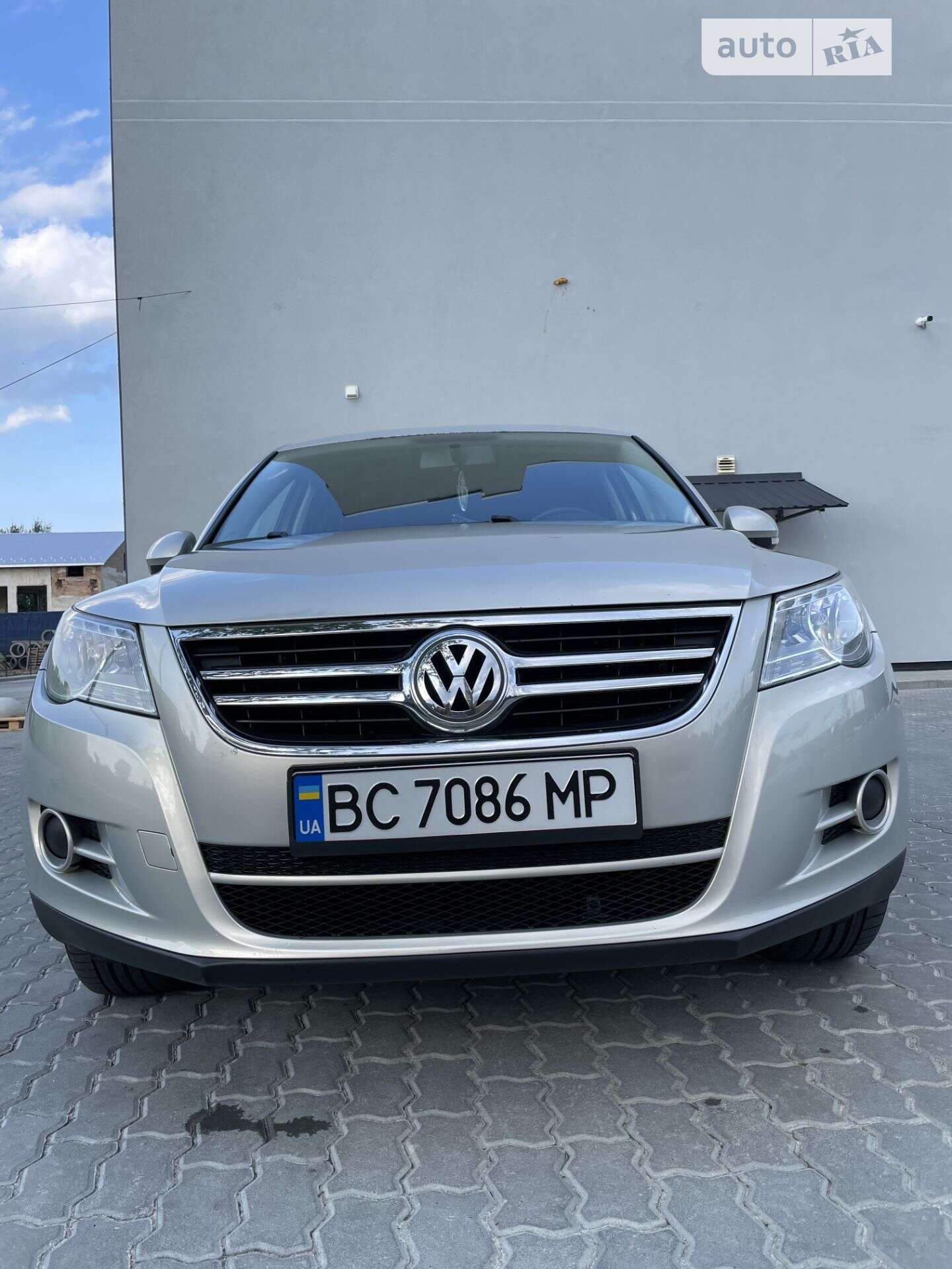 Volkswagen Tiguan 2011 VIN WVGBV7AX3BW555633 фото оголошення 24 з 47