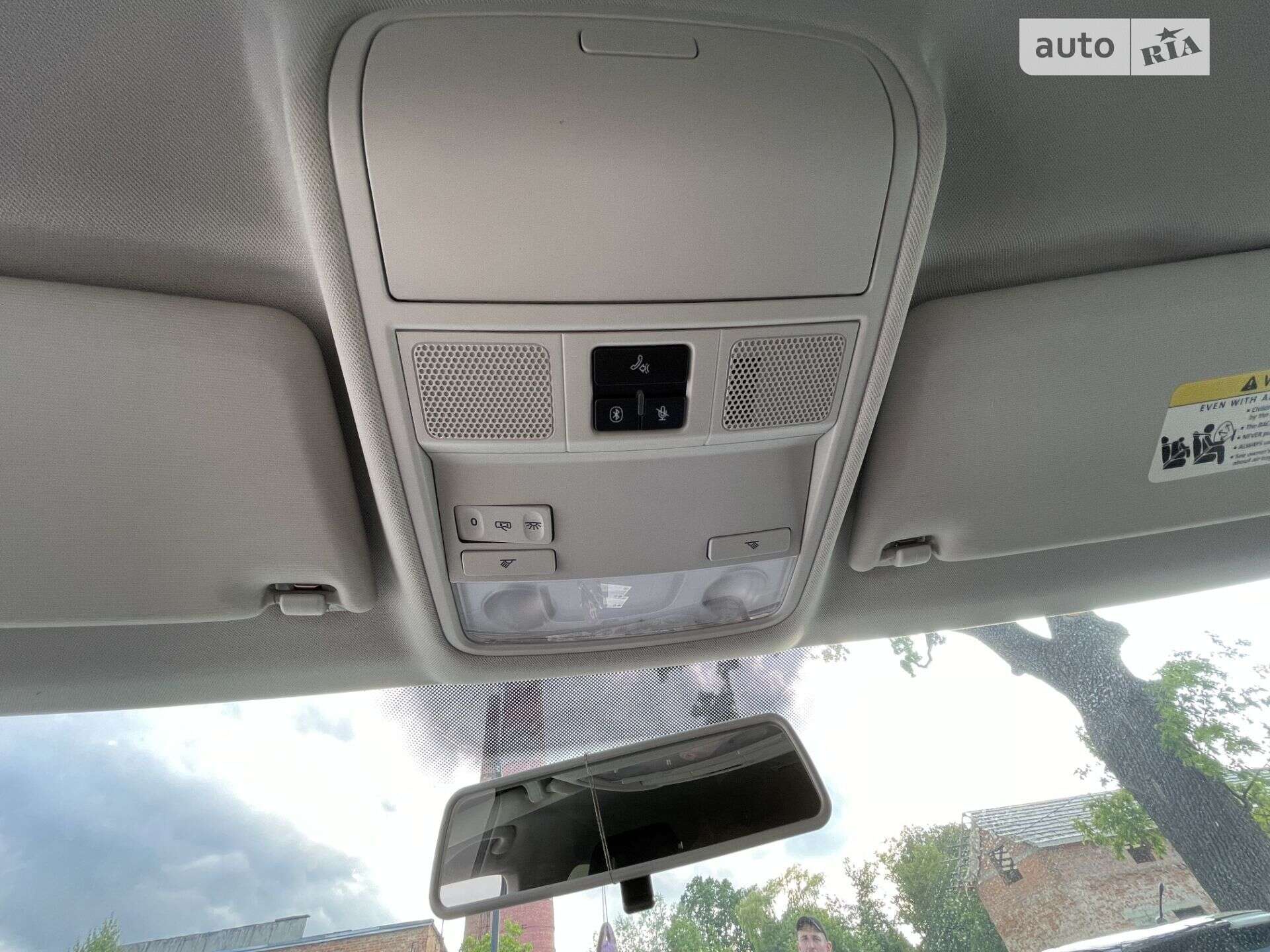 Volkswagen Tiguan 2011 VIN WVGBV7AX3BW555633 фото оголошення 43 з 47
