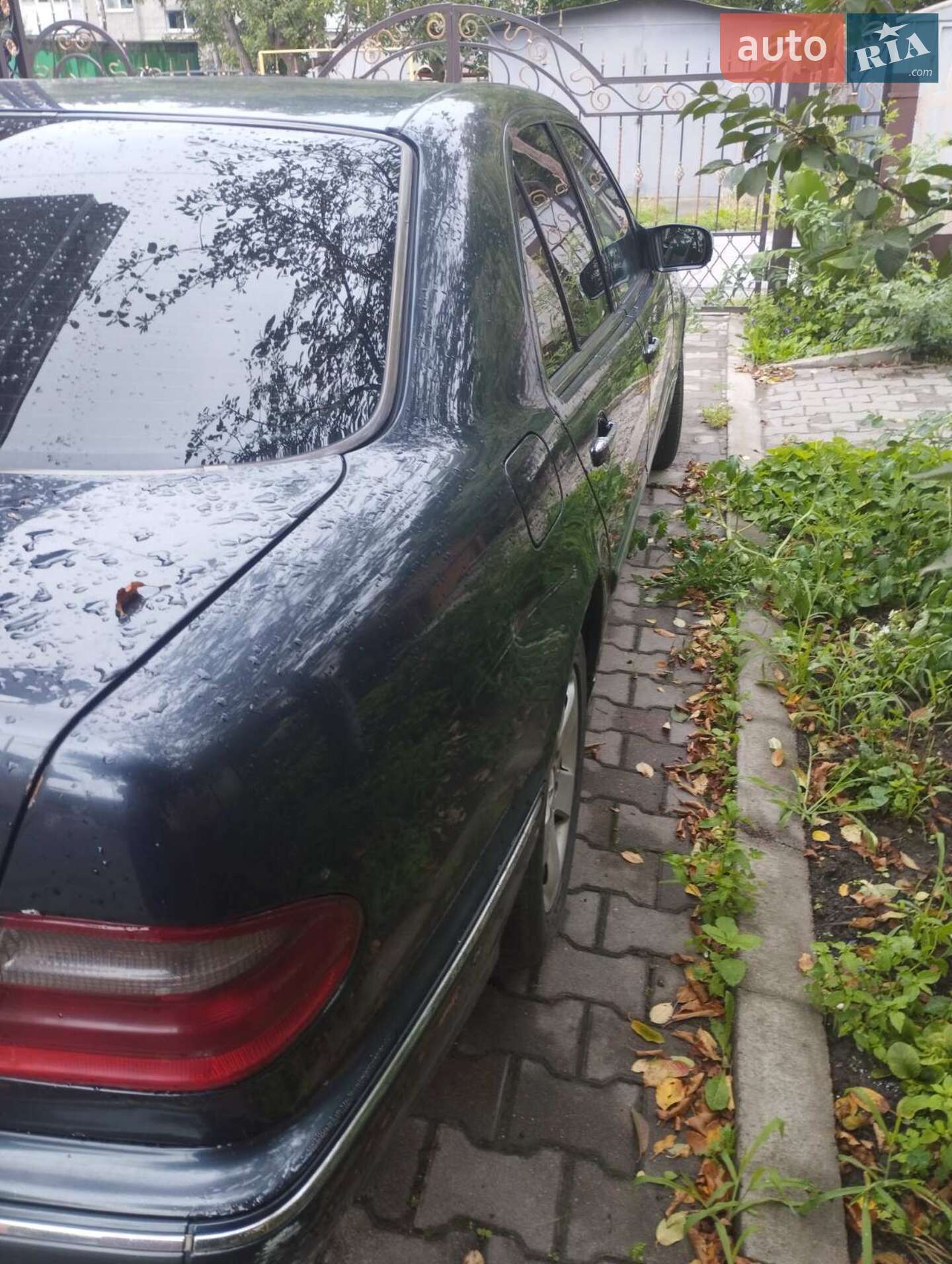 Mercedes-Benz E-Class 2000 VIN WDB2100261B085926 фото оголошення 2 з 8