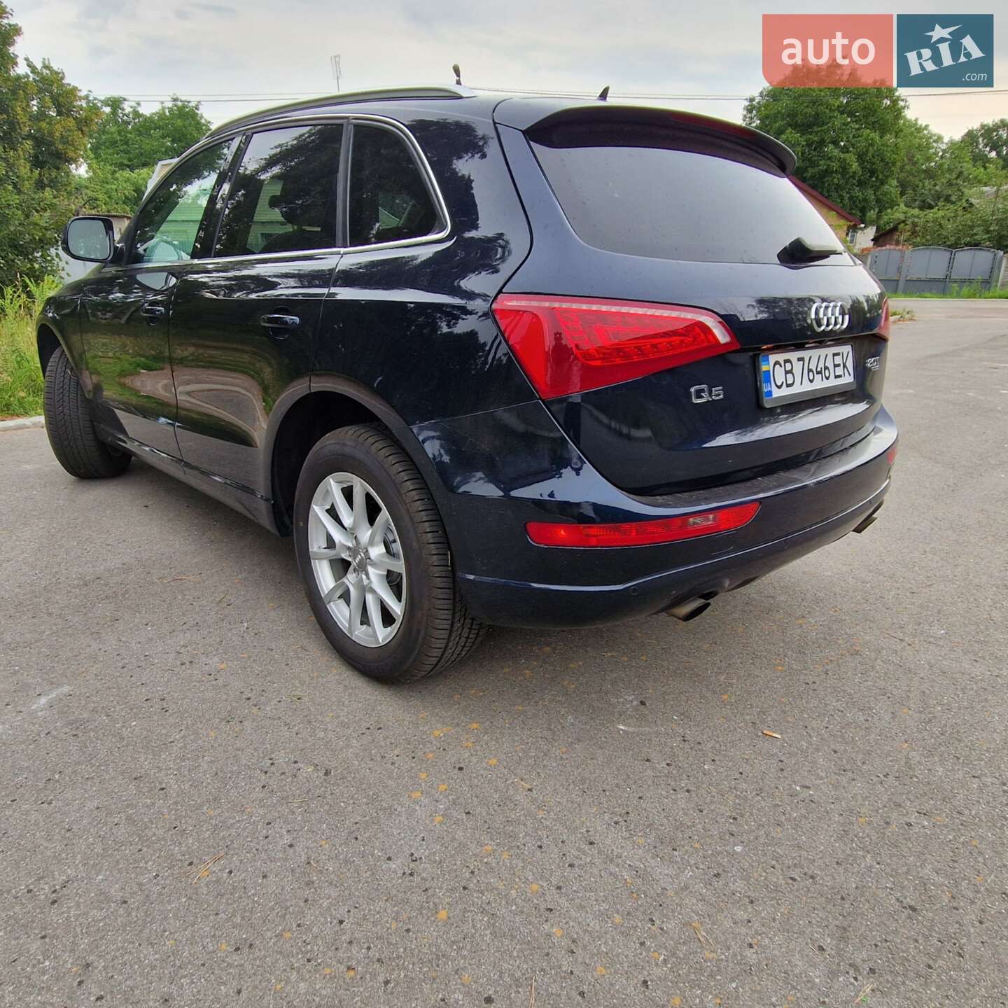 Audi Q5 2010 VIN WA1LFBFP9BA068641 фото оголошення 7 з 27
