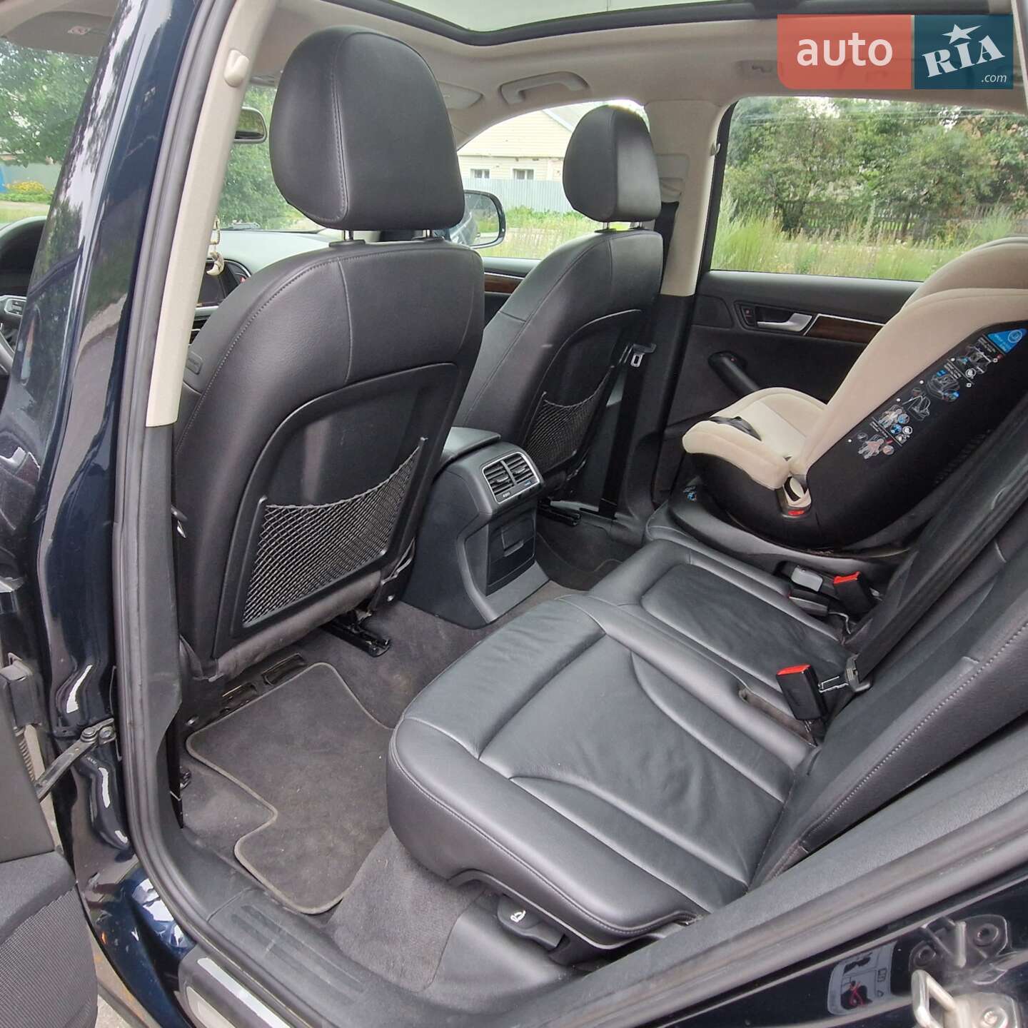 Audi Q5 2010 VIN WA1LFBFP9BA068641 фото оголошення 19 з 27