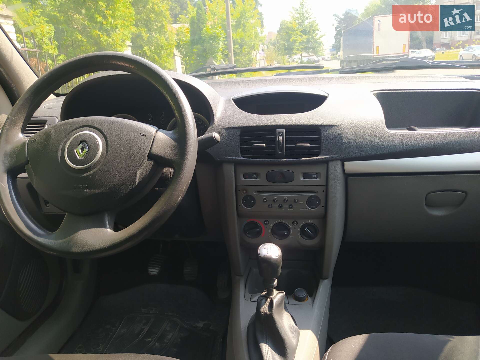 Renault Symbol 2008 VIN VF1LBVA0540506414 фото оголошення 2 з 2