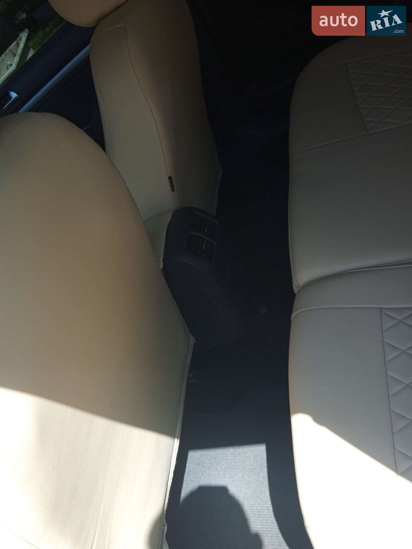 Volkswagen Golf 2010 VIN WVWZZZ1KZBM643364 фото оголошення 116 з 116