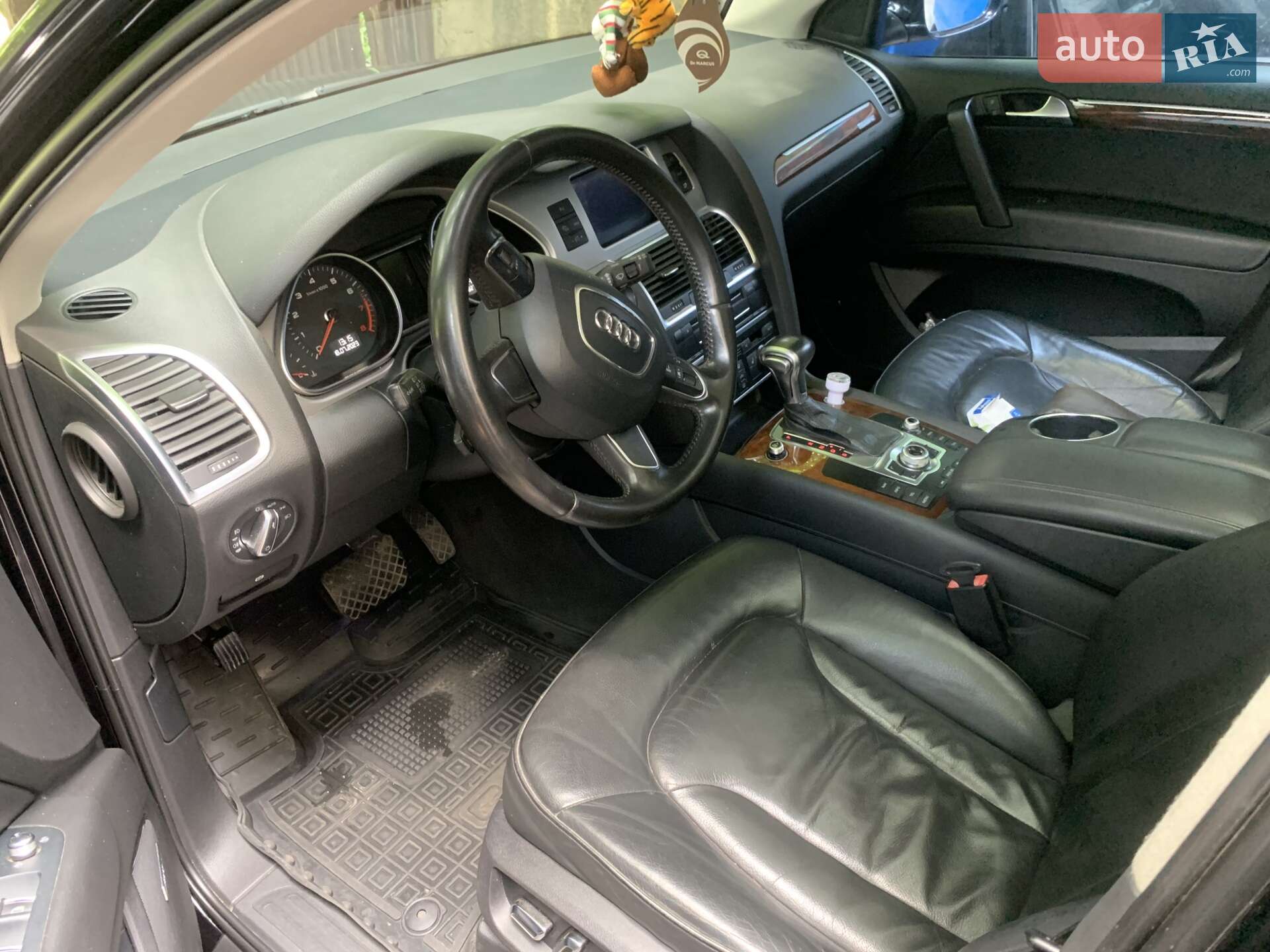 Audi Q7 2011 VIN WA1LGAFE3CD001779 фото оголошення 6 з 7