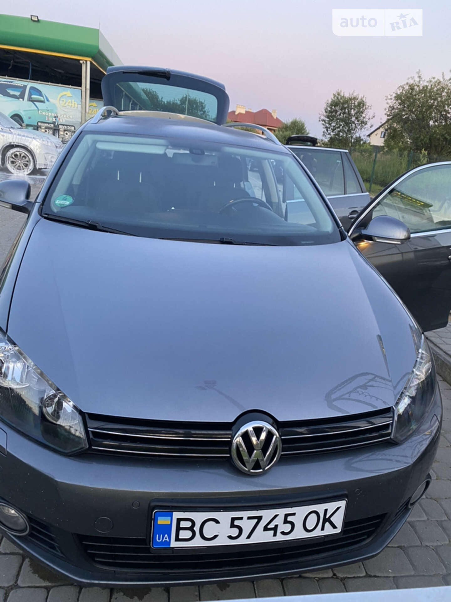 Volkswagen Golf 2010 VIN WVWZZZ1KZBM634174 фото оголошення 5 з 12