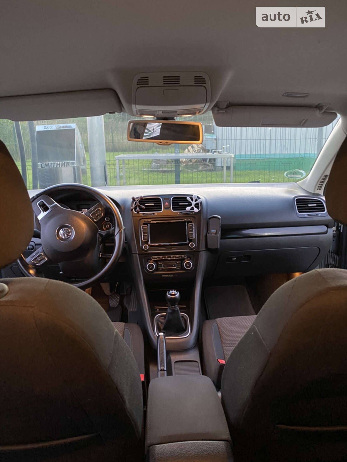 Volkswagen Golf 2010 VIN WVWZZZ1KZBM634174 фото оголошення 9 з 12