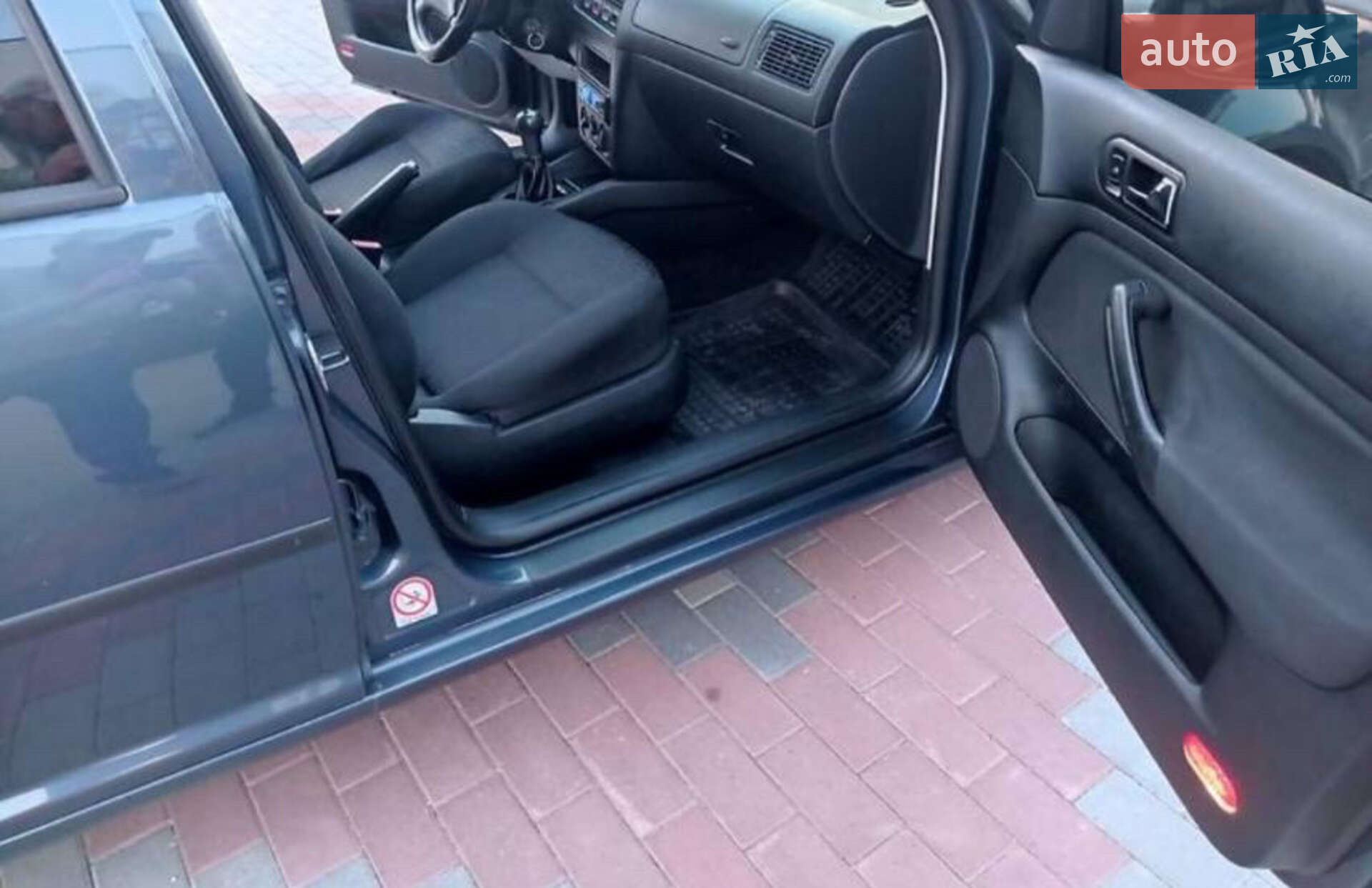 Volkswagen Golf 2003 VIN WVWZZZ1JZ3B099860 фото оголошення 8 з 25