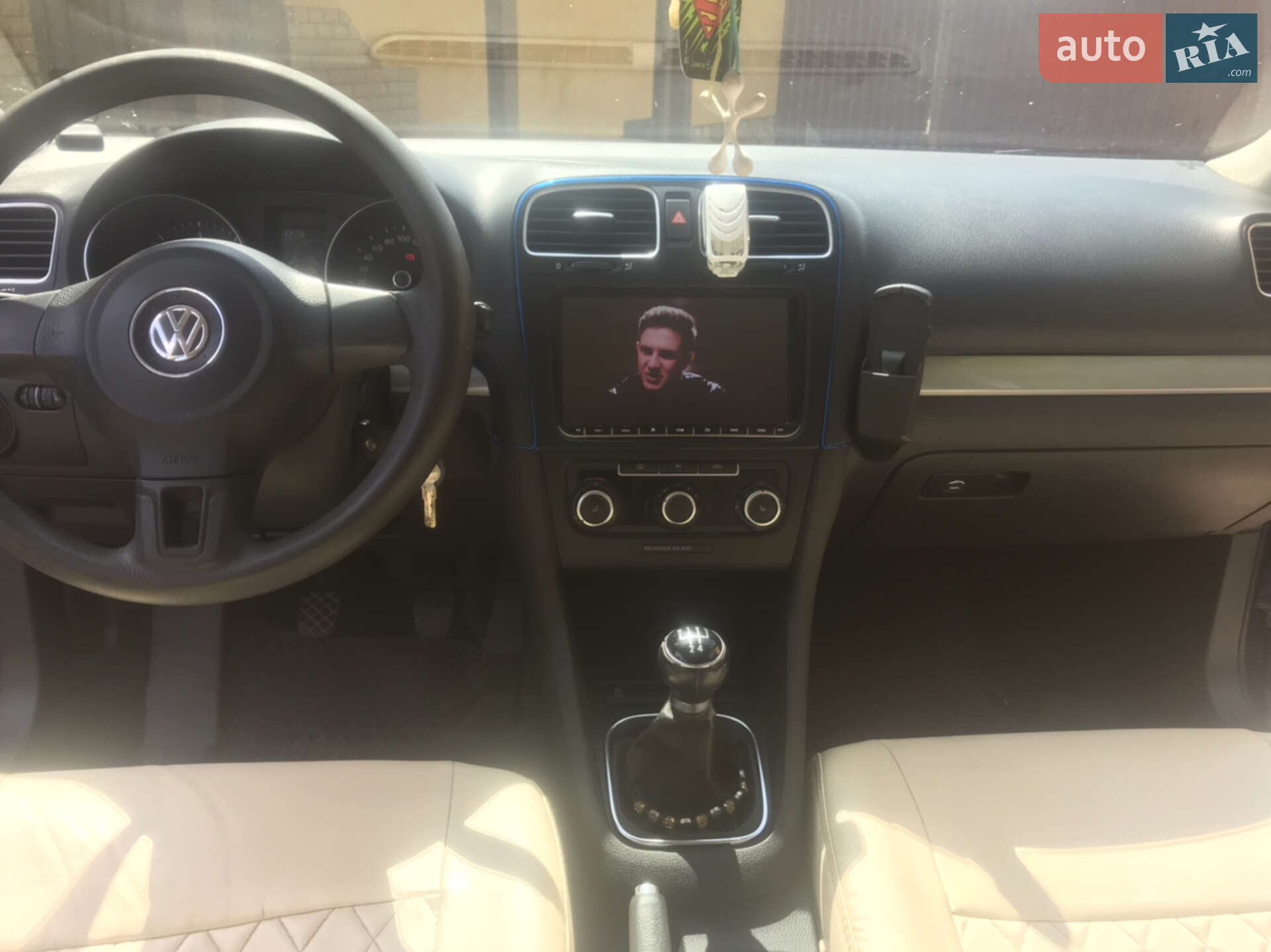 Volkswagen Golf 2010 VIN WVWZZZ1KZBM643364 фото оголошення 21 з 103