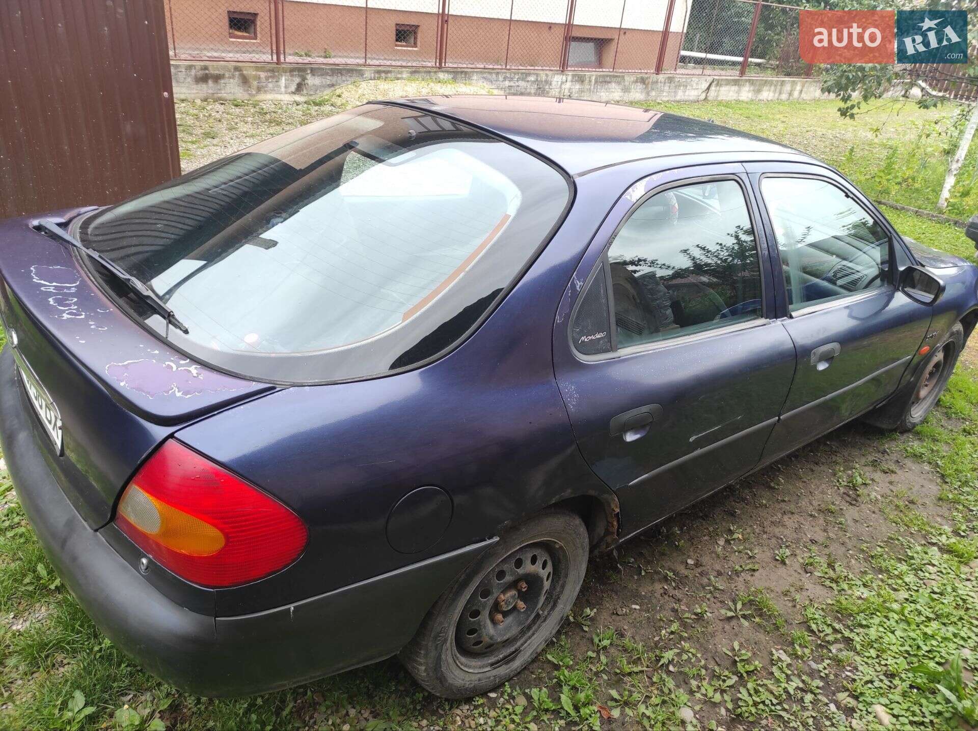 Ford Mondeo 1996 VIN WF0AXXGBBATL58650 фото оголошення 2 з 9