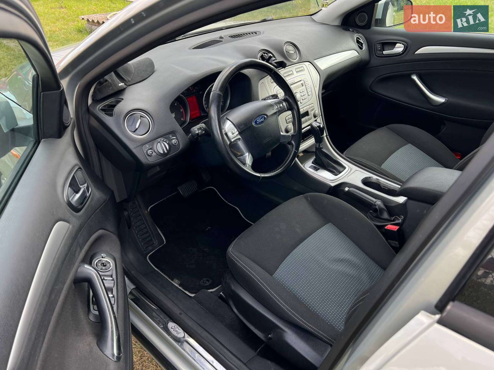 Ford Mondeo 2010 VIN WF0DXXGBBDAT86064 фото оголошення 18 з 19