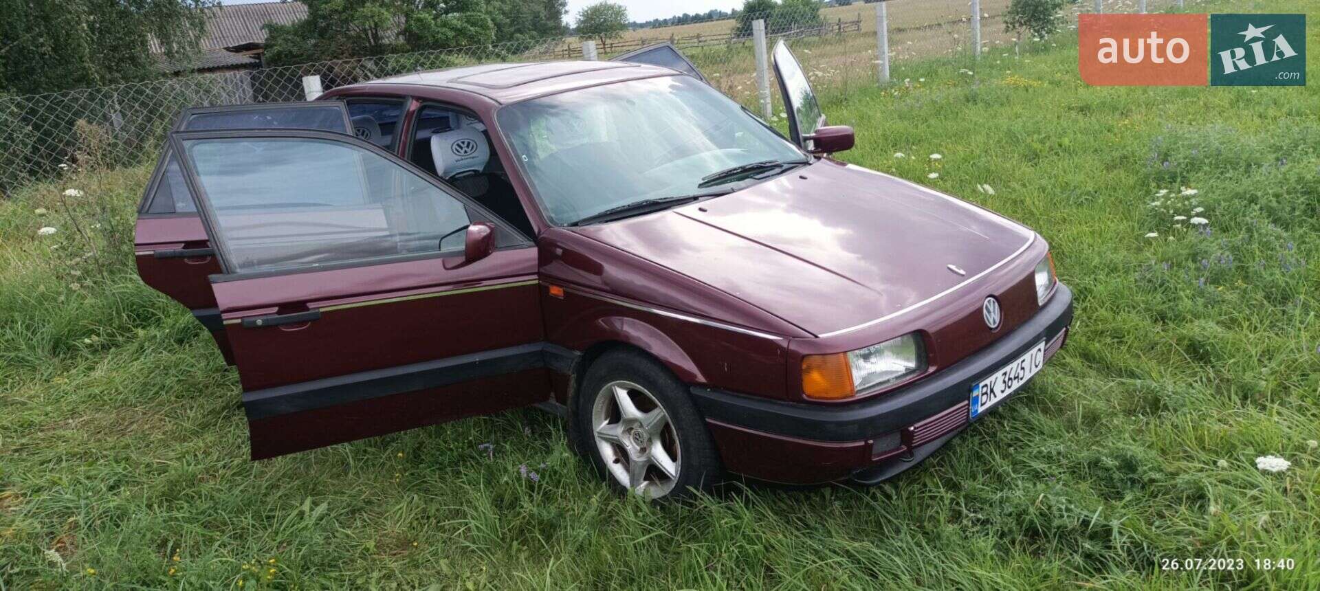 Volkswagen Passat 1992 VIN WVWZZZ31ZNB123101 фото оголошення 8 з 9