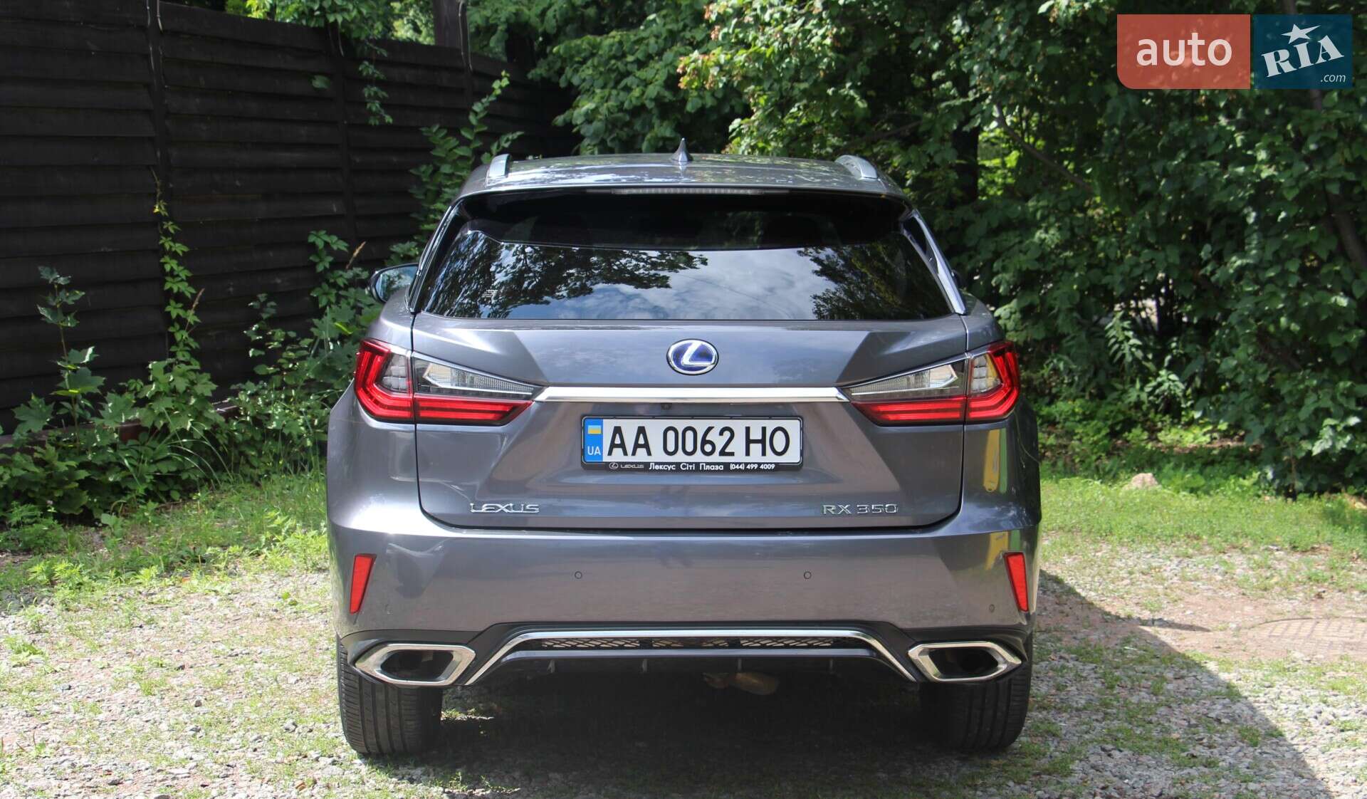 Lexus RX 2017 VIN 2T2BZMCA1HC087348 фото оголошення 2 з 15