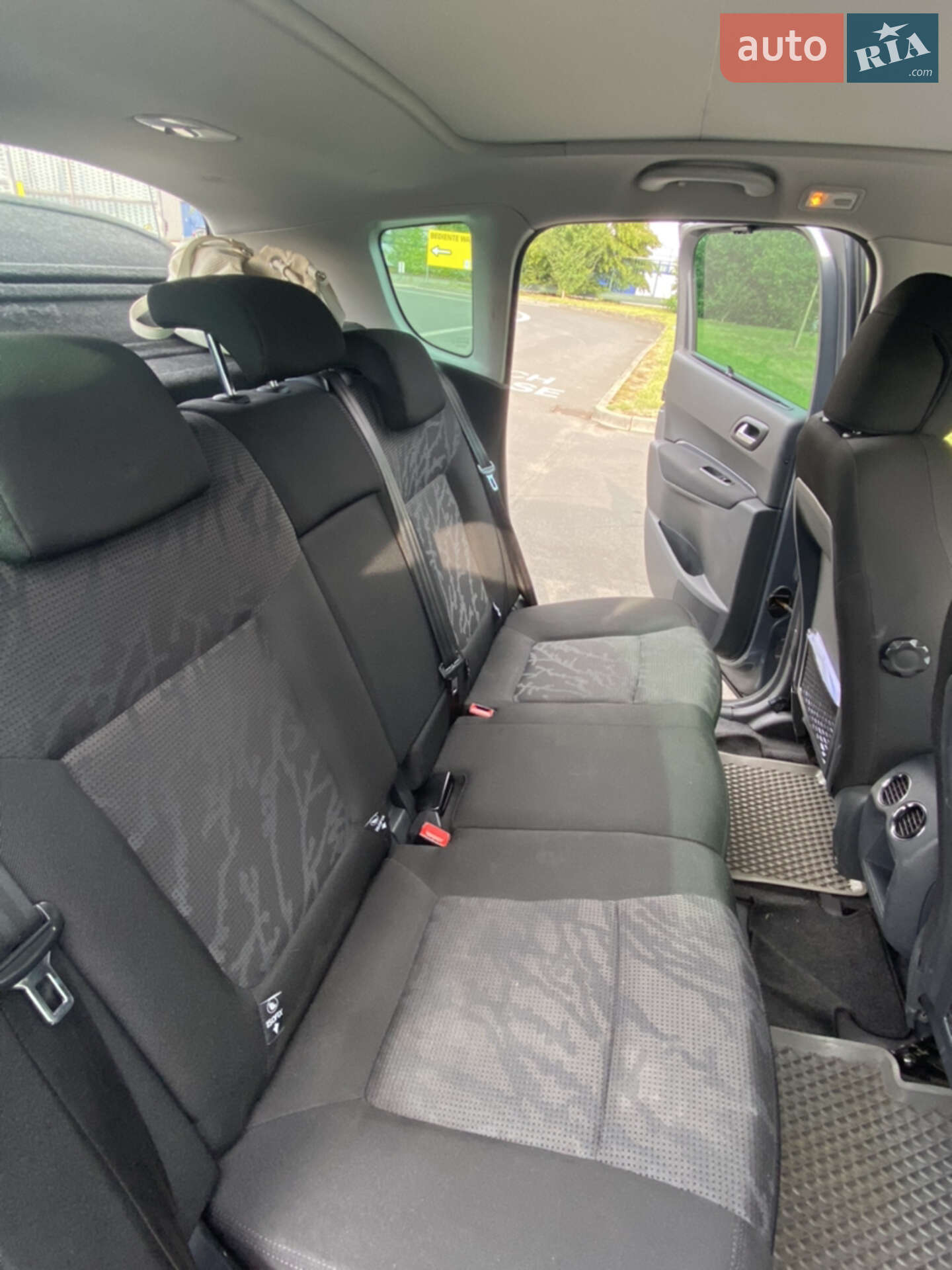 Peugeot 3008 2011 VIN VF30URHHABS242401 фото оголошення 15 з 17
