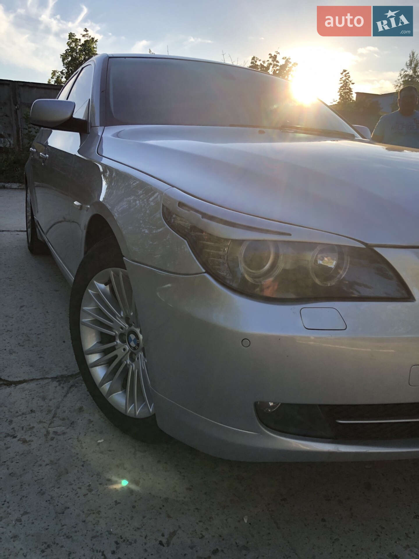 BMW 5 Series 2008 VIN WBANX310X0C175871 фото оголошення 2 з 28