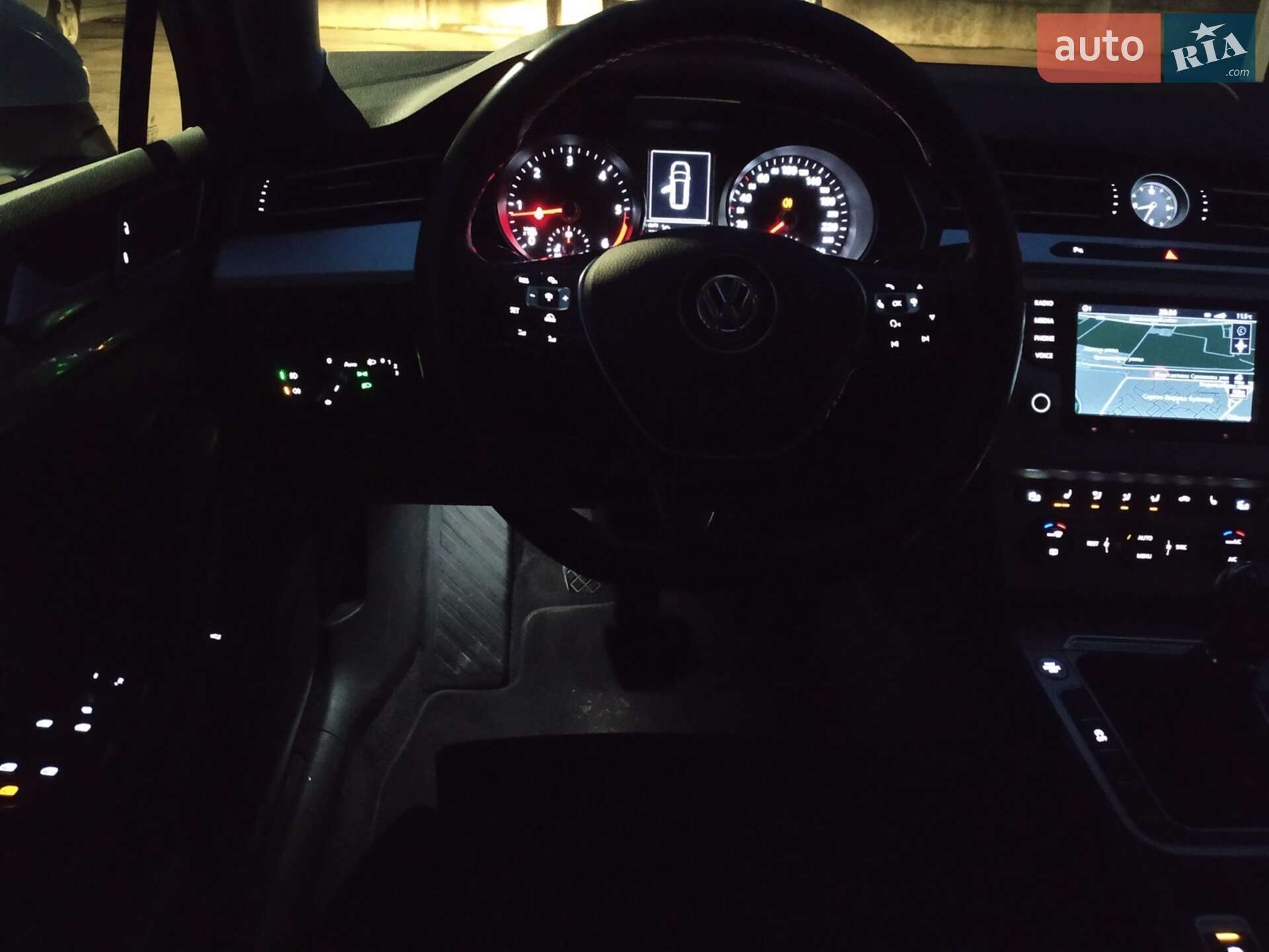 Volkswagen Passat 2015 VIN WVWZZZ3CZGE099226 фото оголошення 12 з 16
