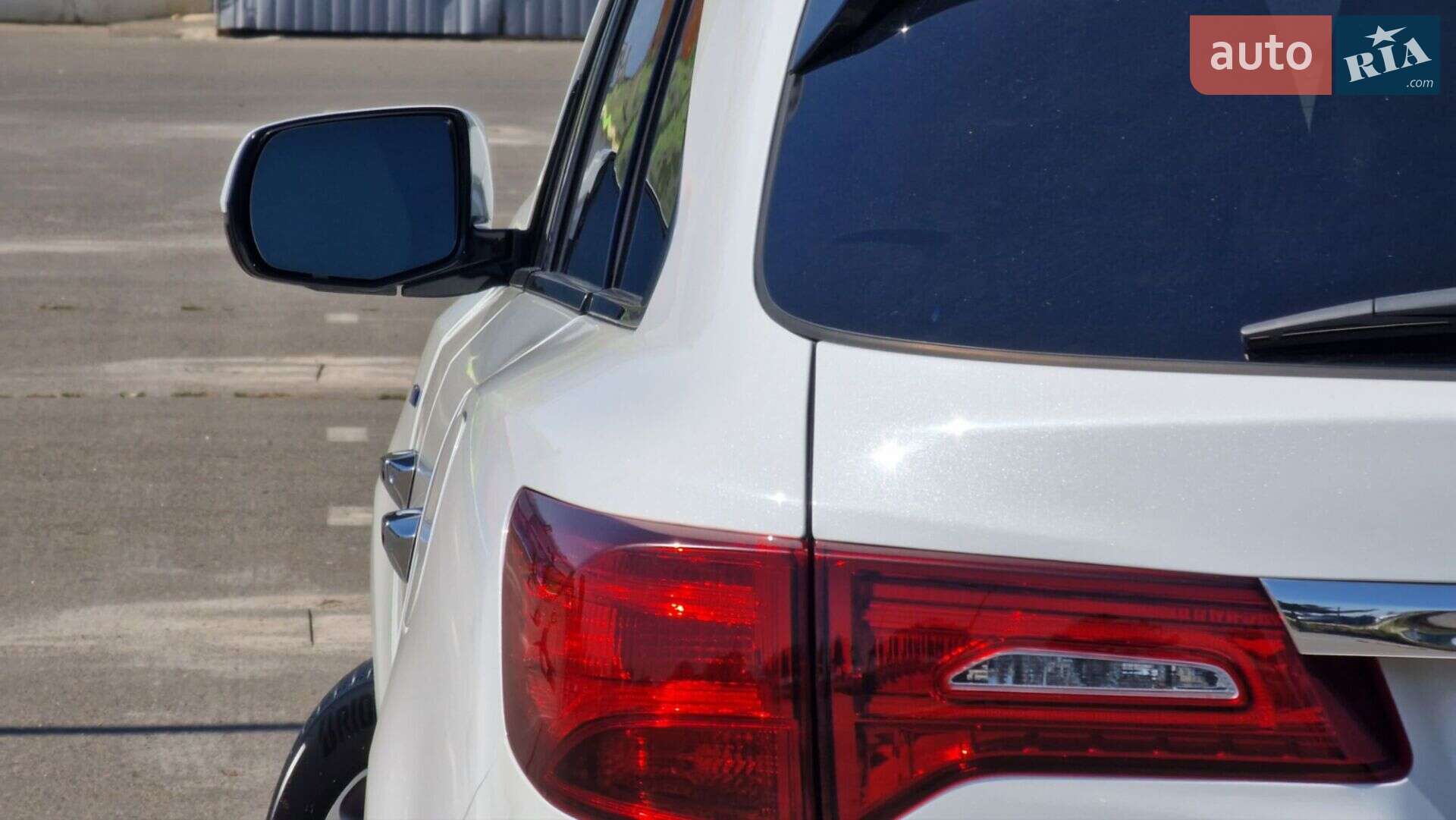 Acura MDX 2019 VIN 5J8YD7H55LL000712 фото оголошення 15 з 45