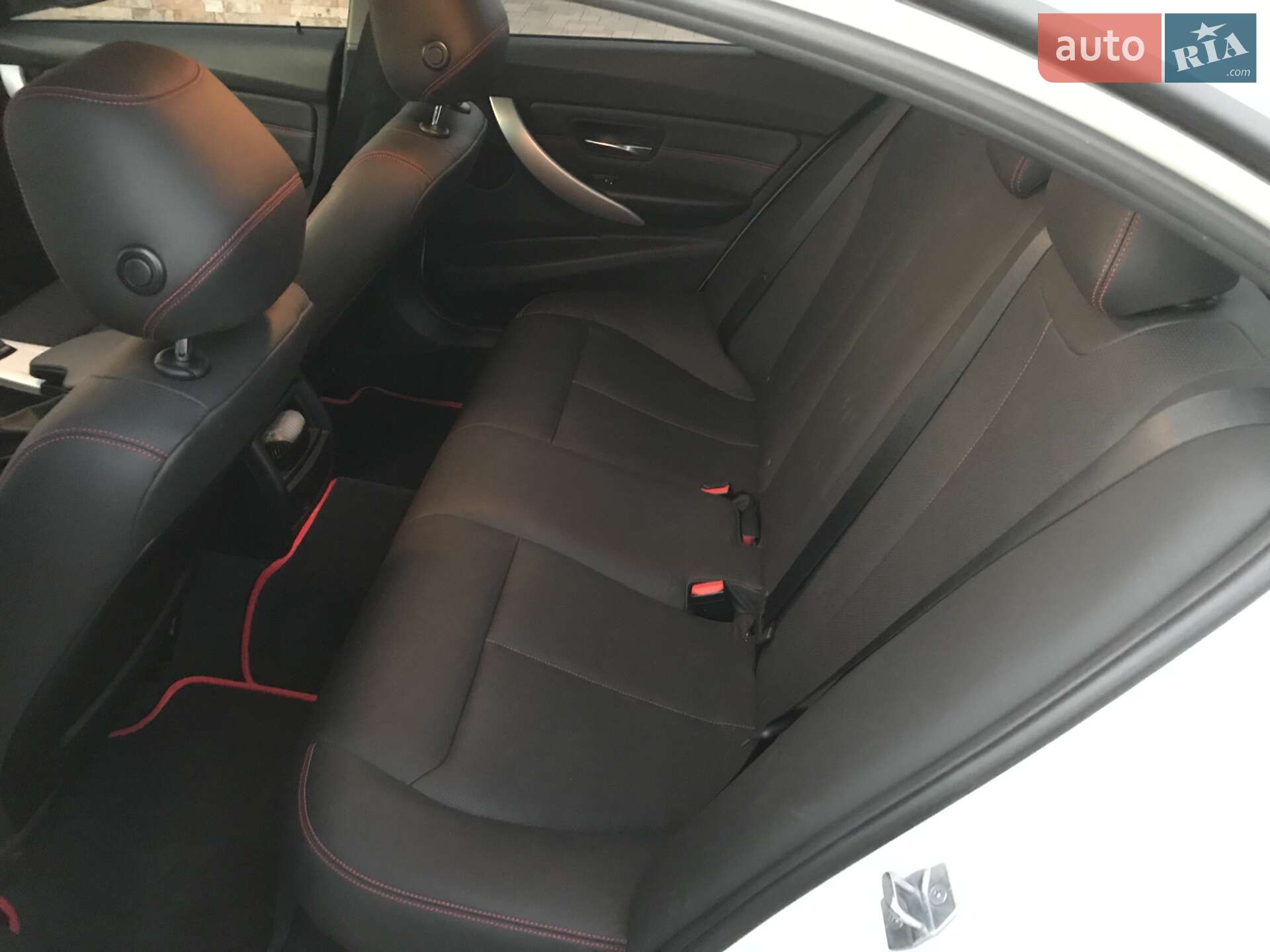 BMW 3 Series 2017 VIN WBA8E31060A048341 фото оголошення 7 з 8